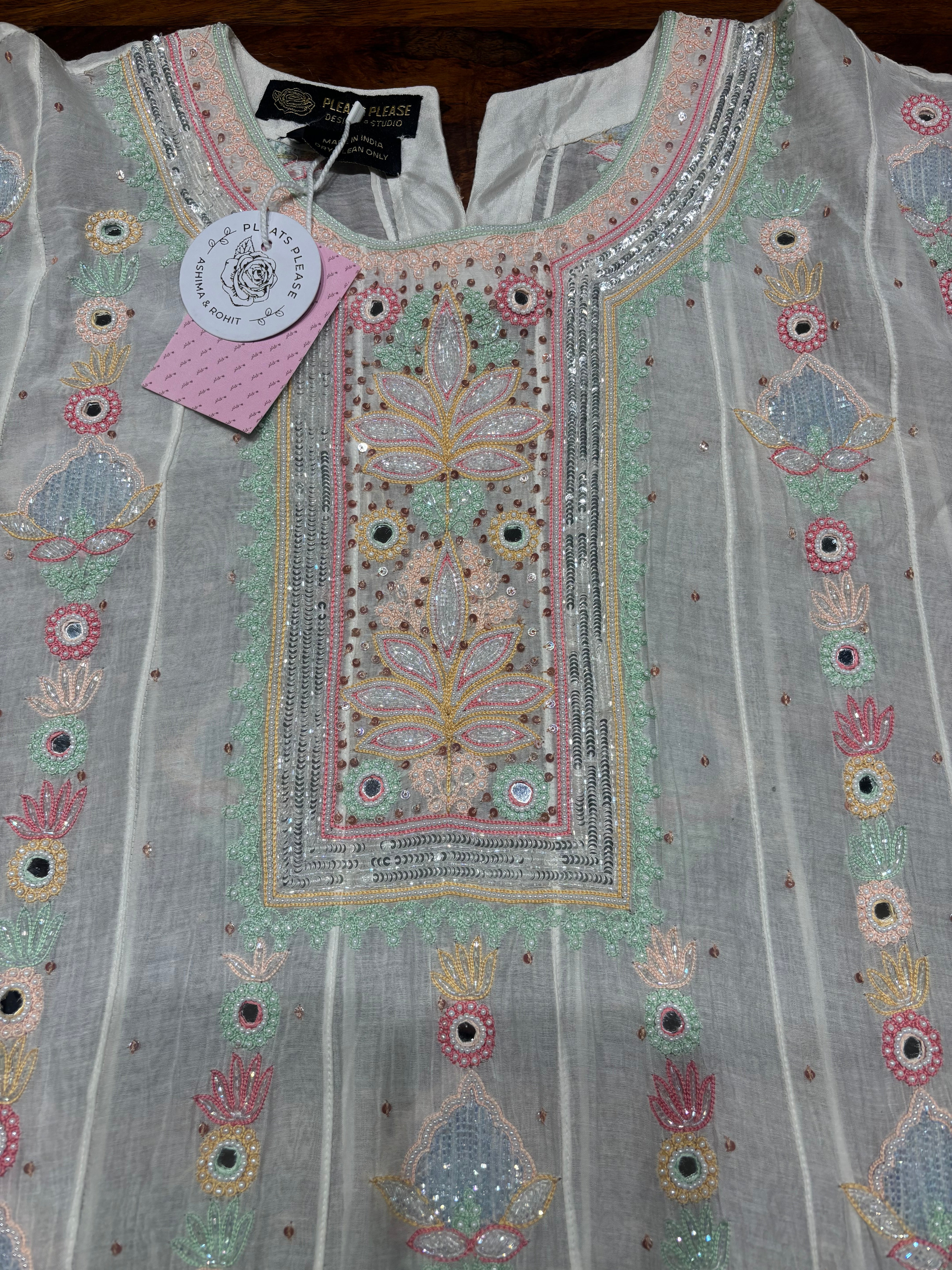 Dyeable Chanderi Mul Chikankari Kurta & Dupatta Set