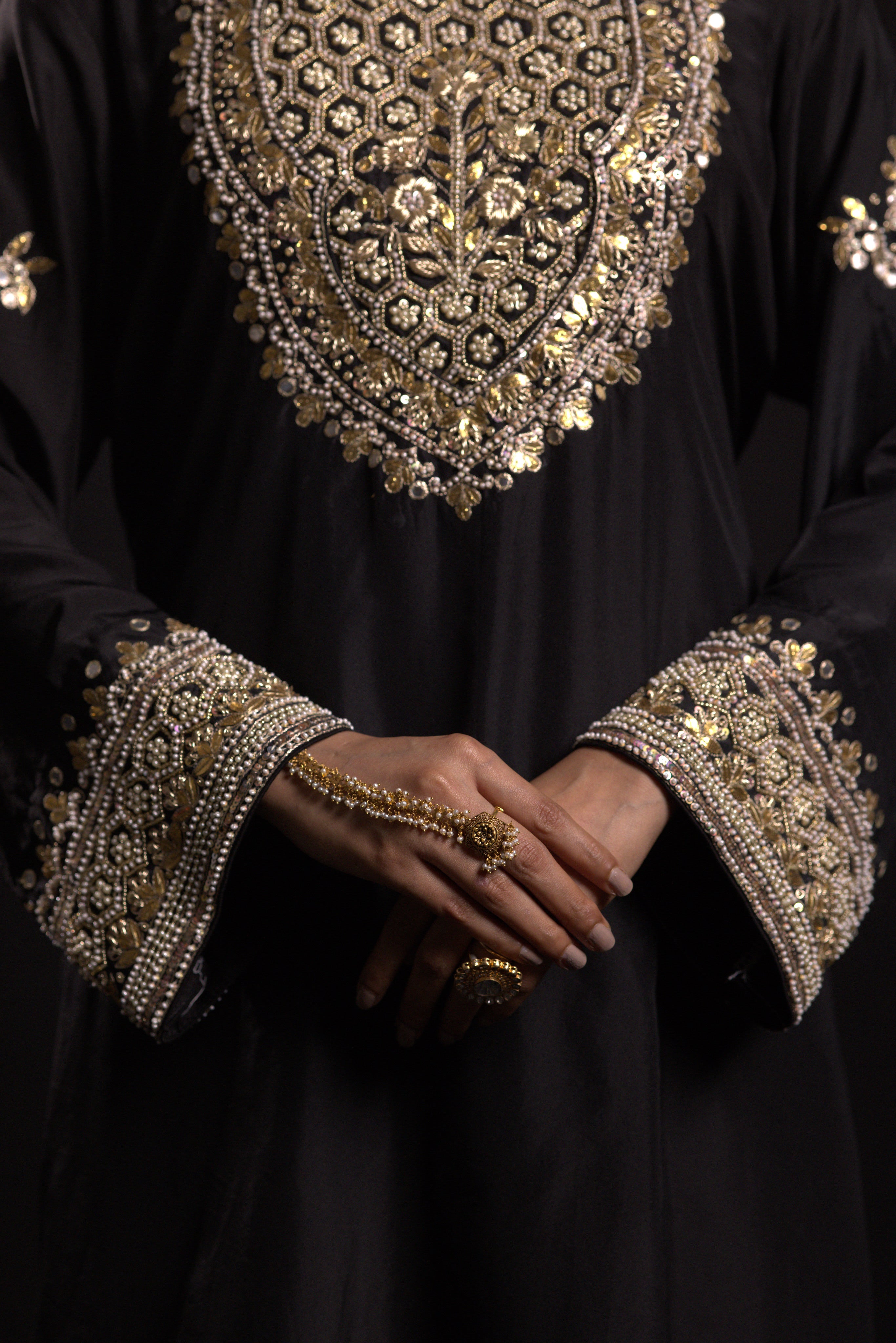 Black Bandhej Dupatta & Silk Kurta Set