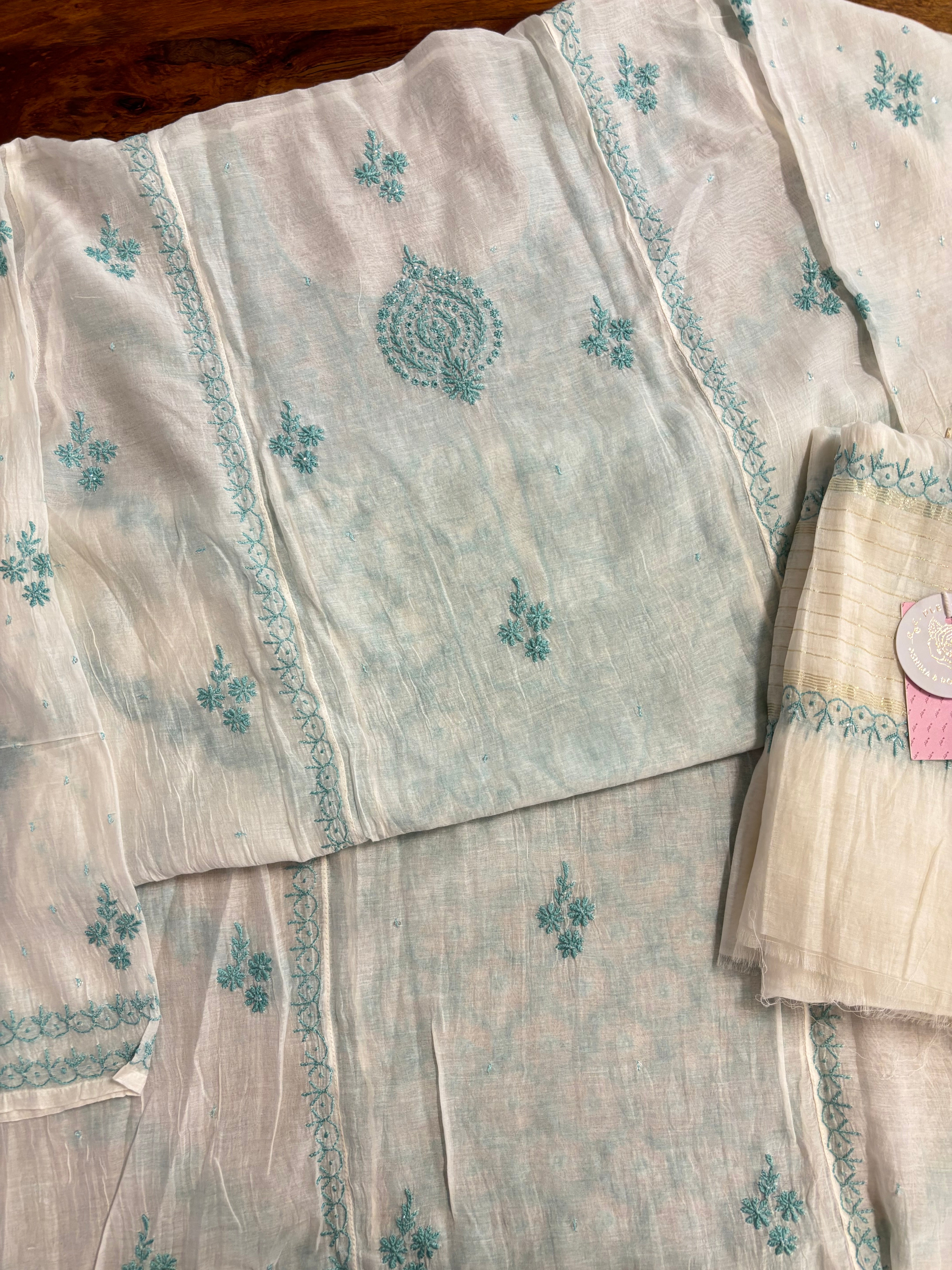 Dyeable Chanderi Mul Chikankari Kurta & Dupatta