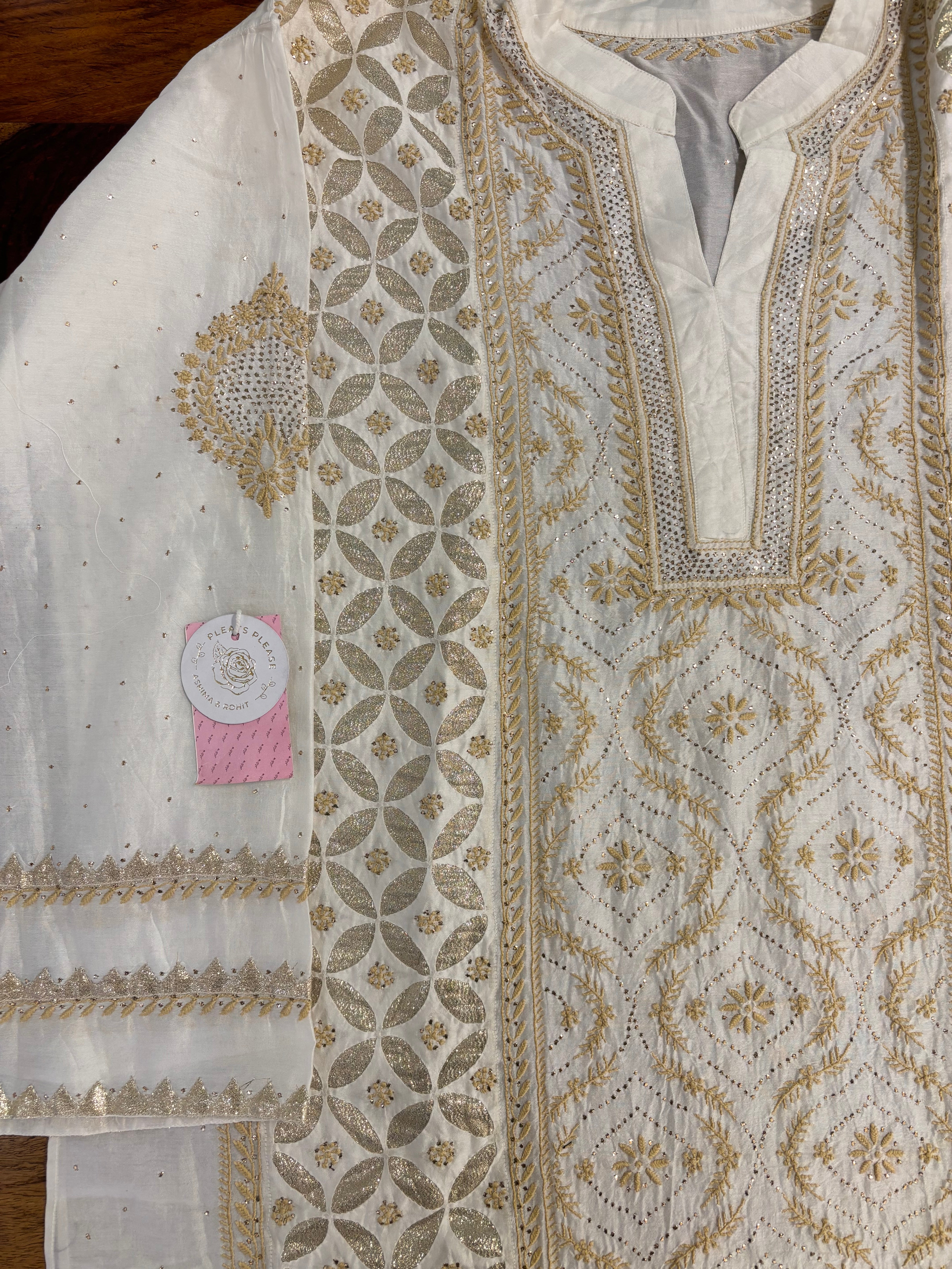 Dyeable Chanderi Chikankari Mukaish Kurta & Dupatta - Pleats PleaseChikankari
