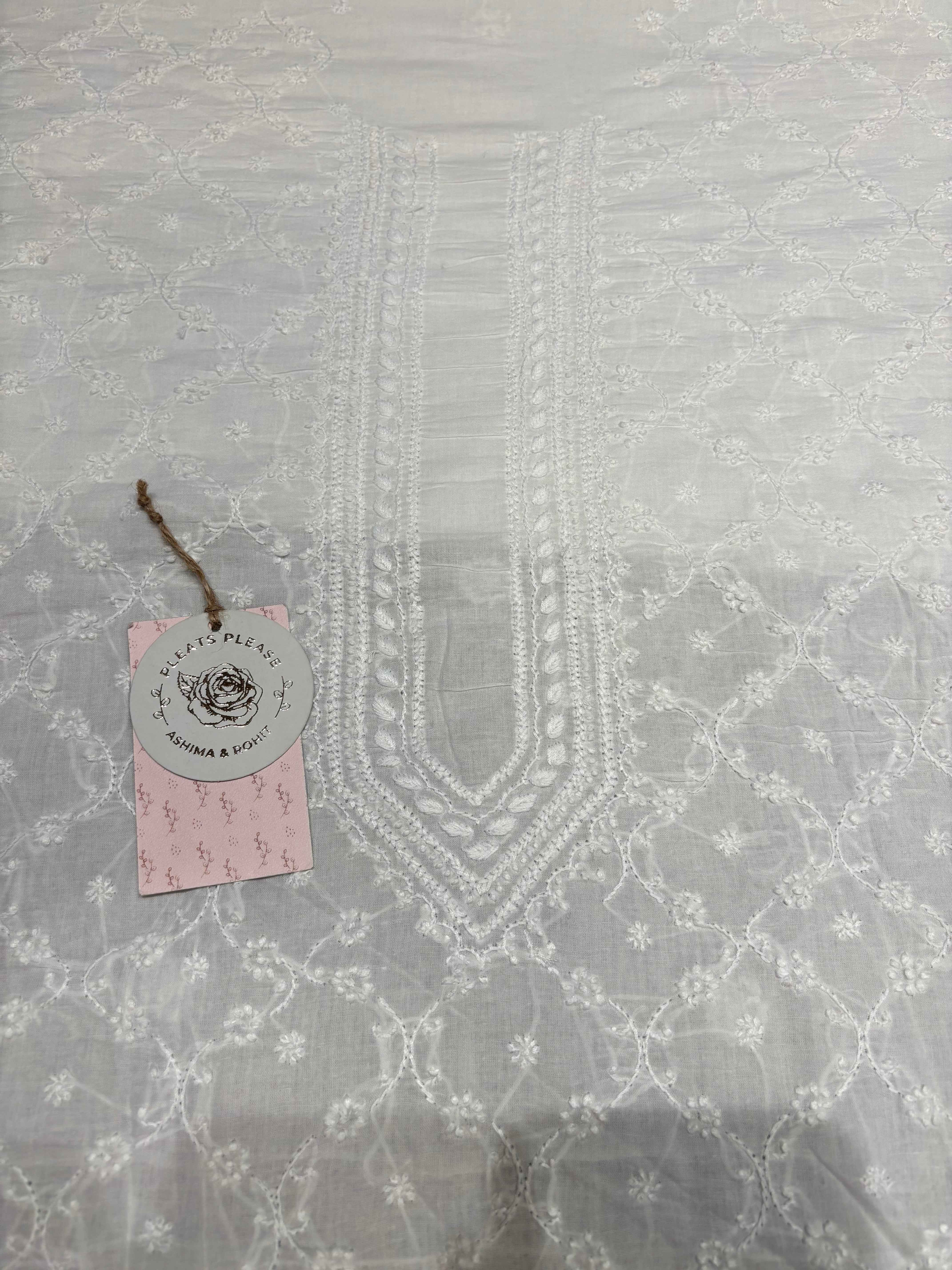 White Mul Chikankari Men’s Kurta - Pleats PleaseChikankari