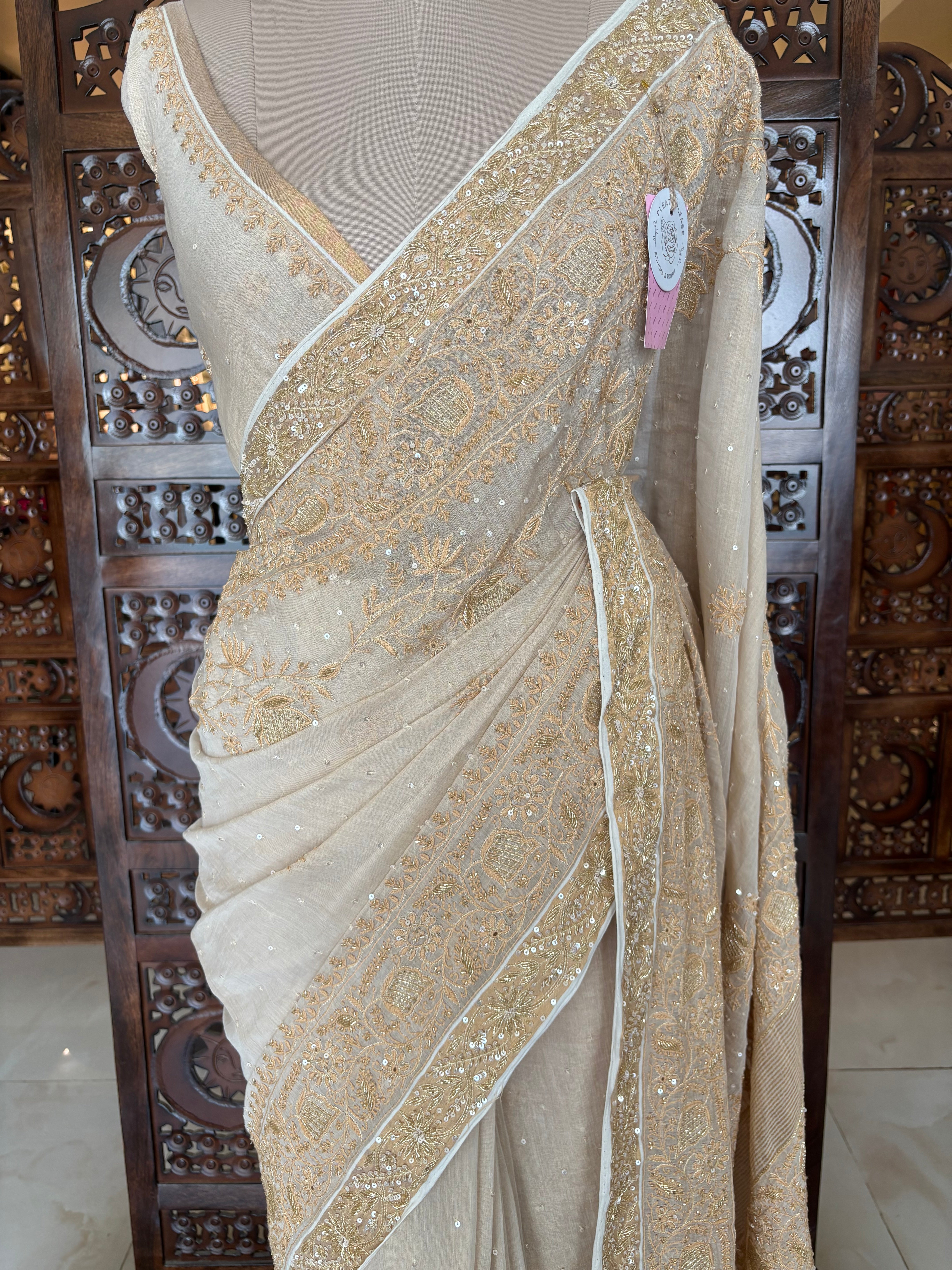 Dyeable Pure & Premium Tissue Chikankari Saree