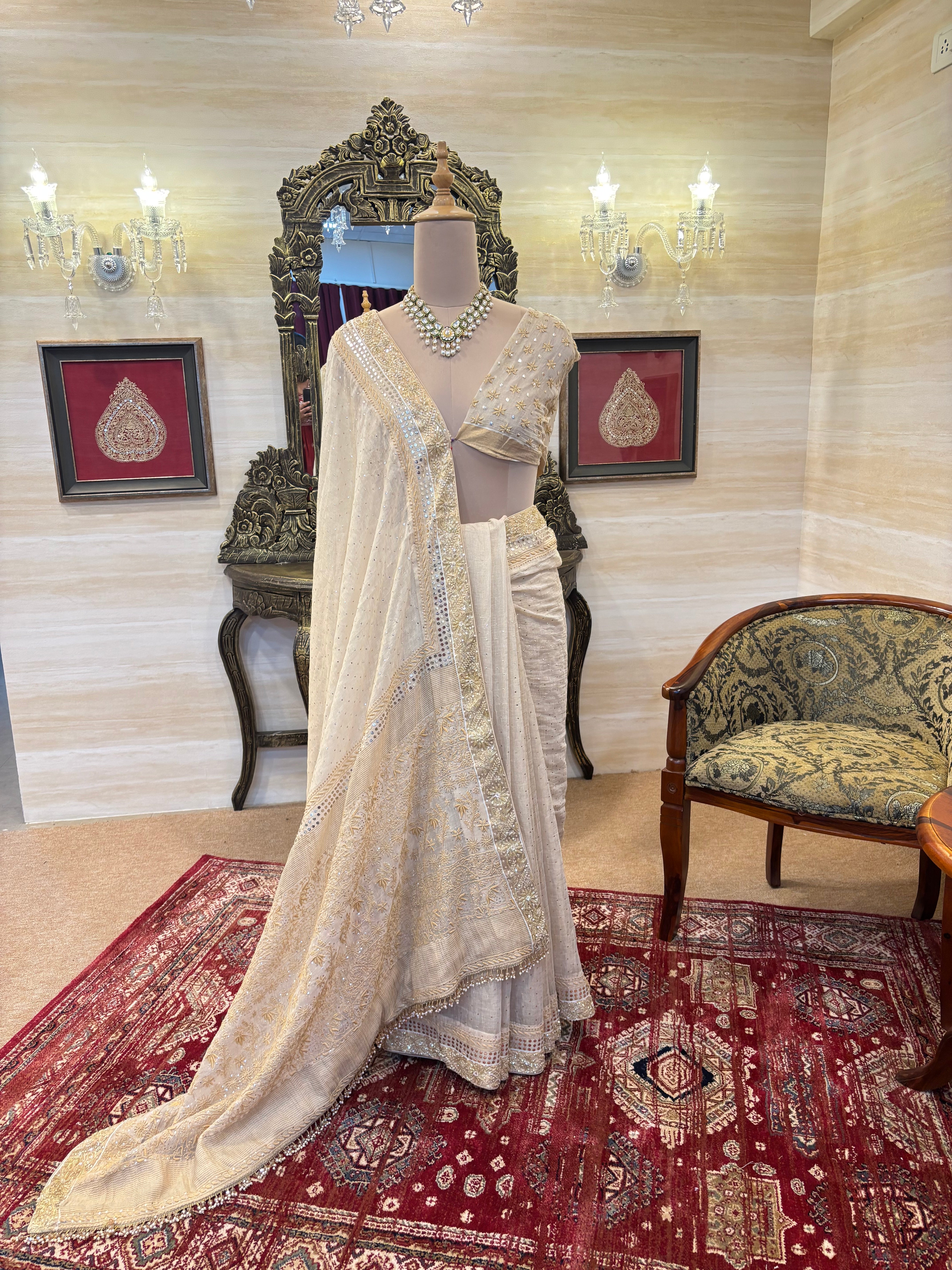 Dyeable Pure & Premium Tissue Chikankari Saree