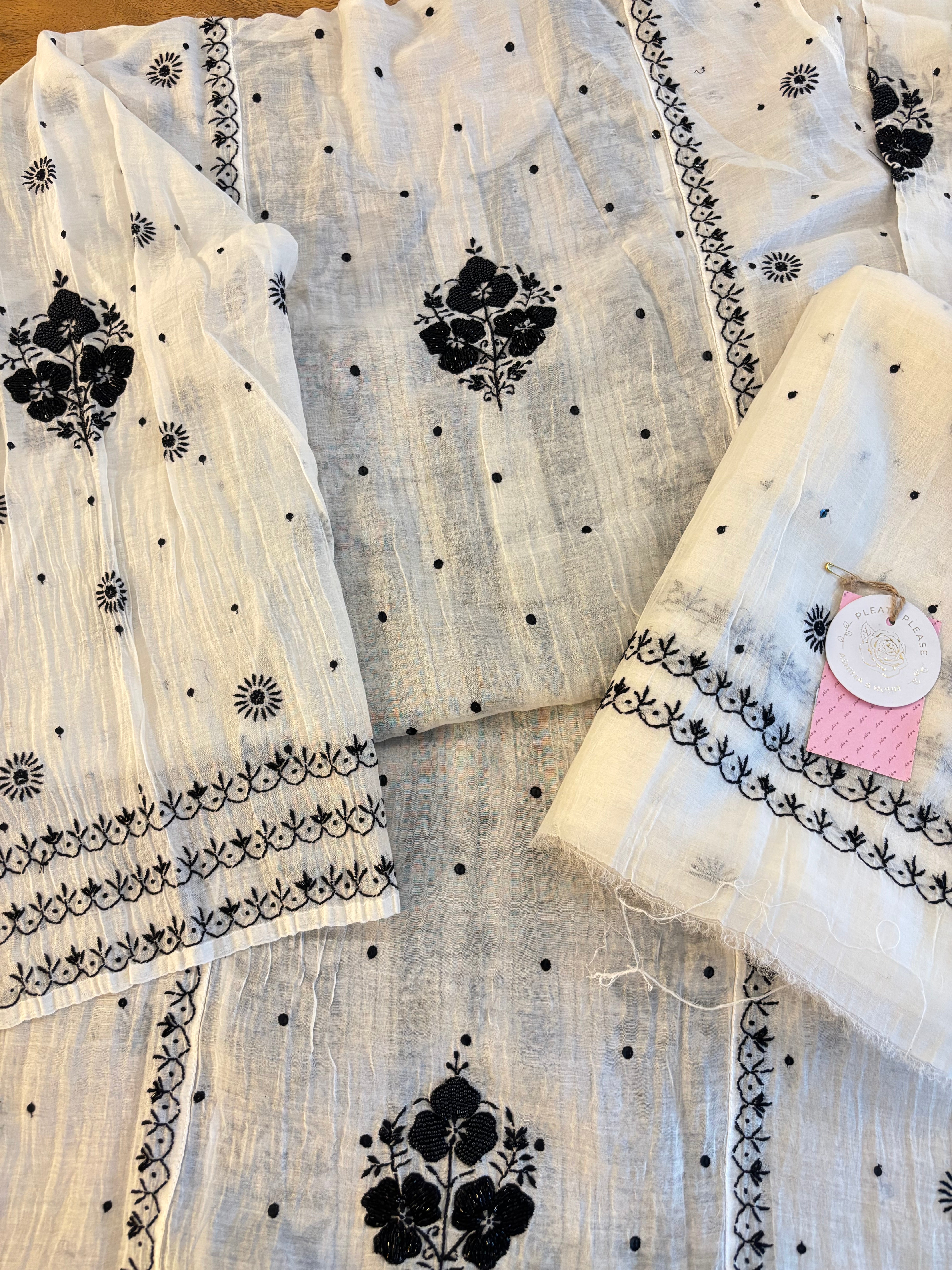 Dyeable Black & White Chanderi Chikankari Kurta & Dupatta