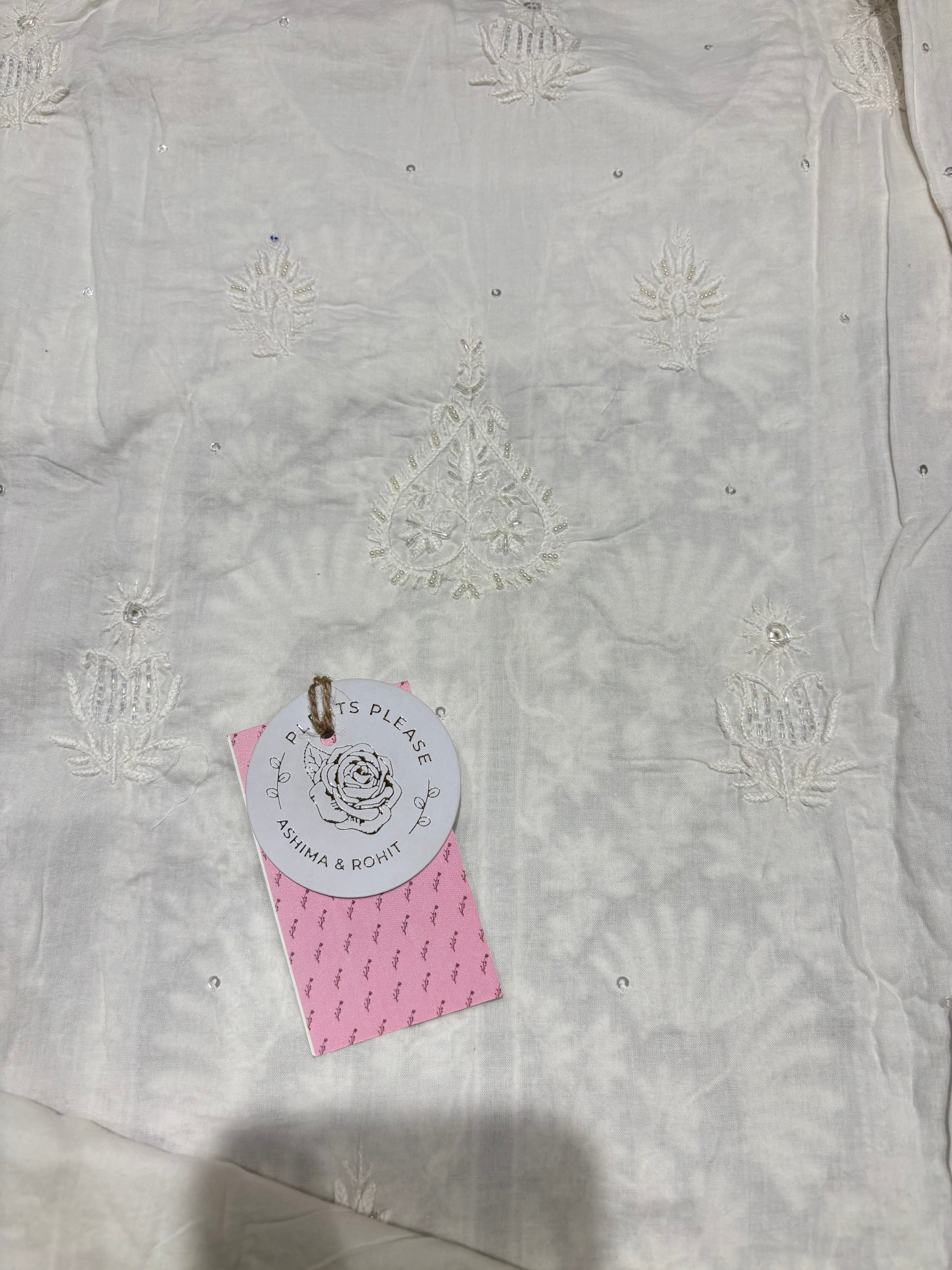 Dyeable Mulmul Chikankari Kurta & Dupatta Set