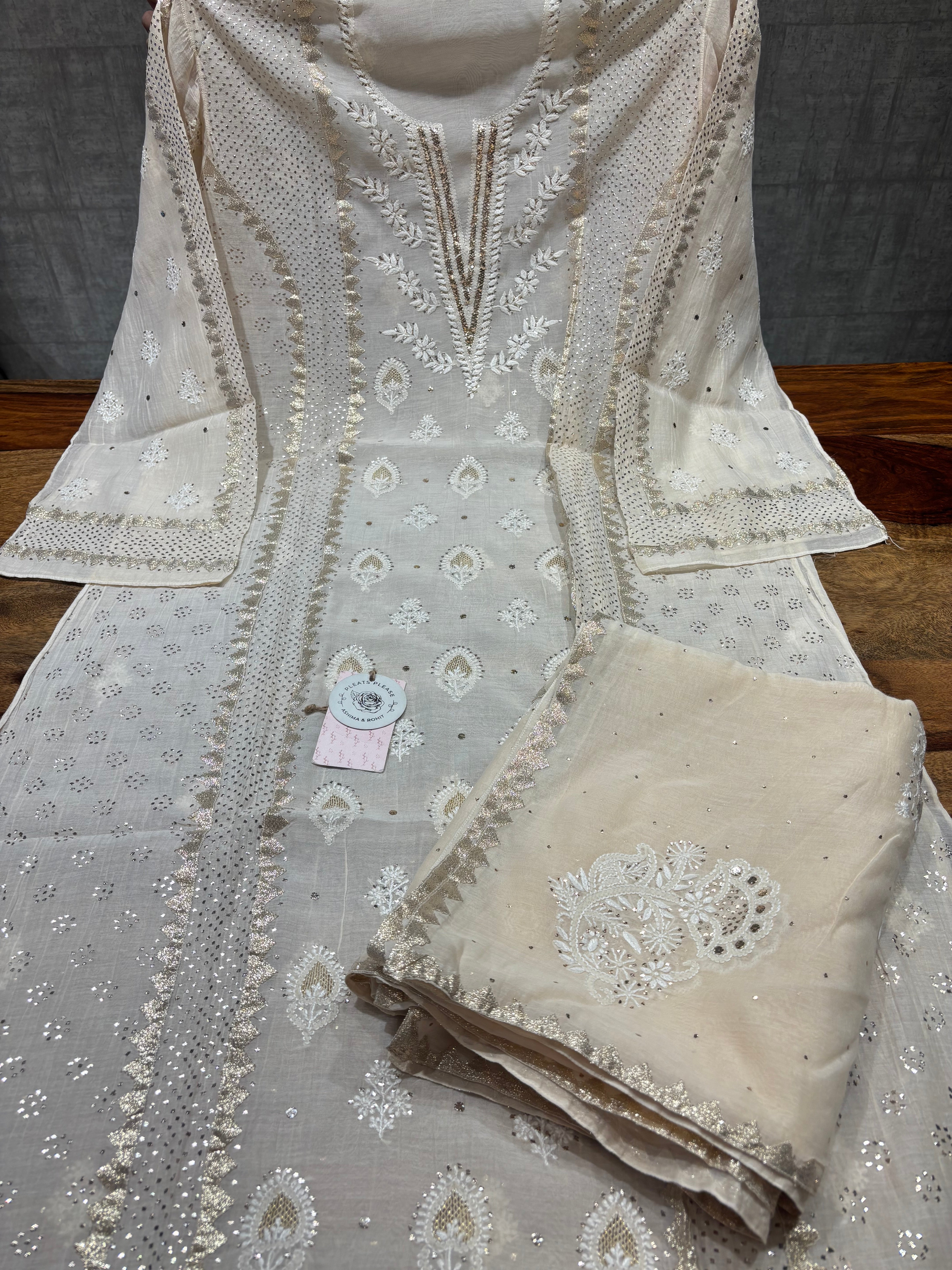 Off White Chanderi Mul Chikankari & Mukaish Kurta & Dupatta Set