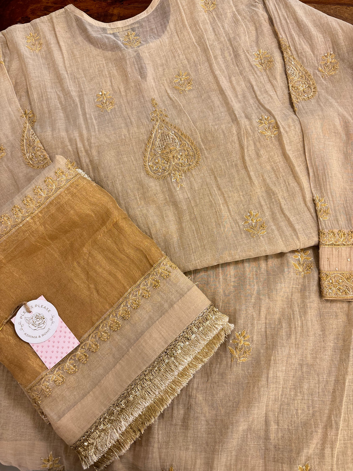Dyeable Pure & Premium Tissue Paisley Jaal Chikankari Kurta & Dupatta
