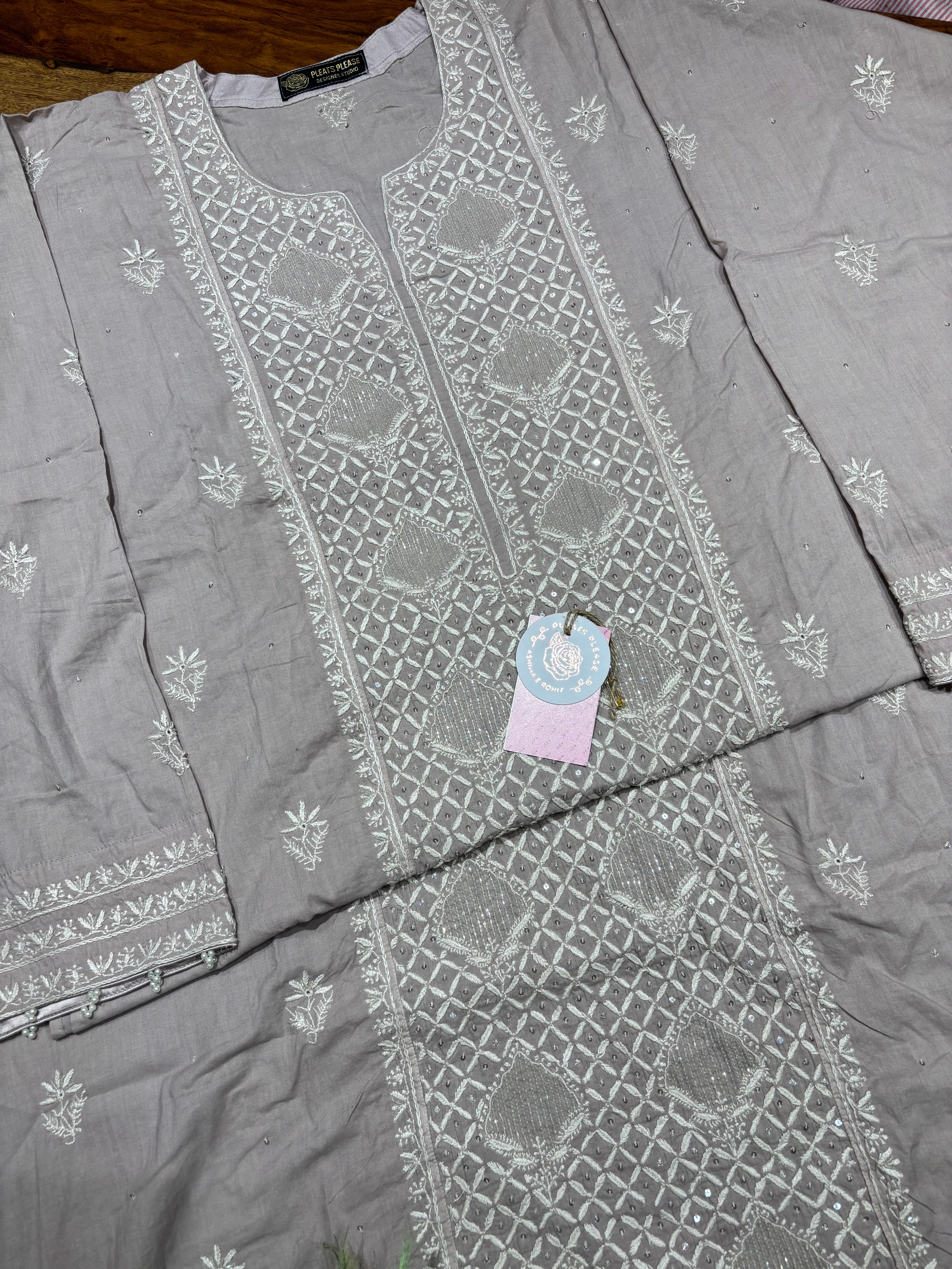 Mauvish Pink Mulmul Chikankari Kurta