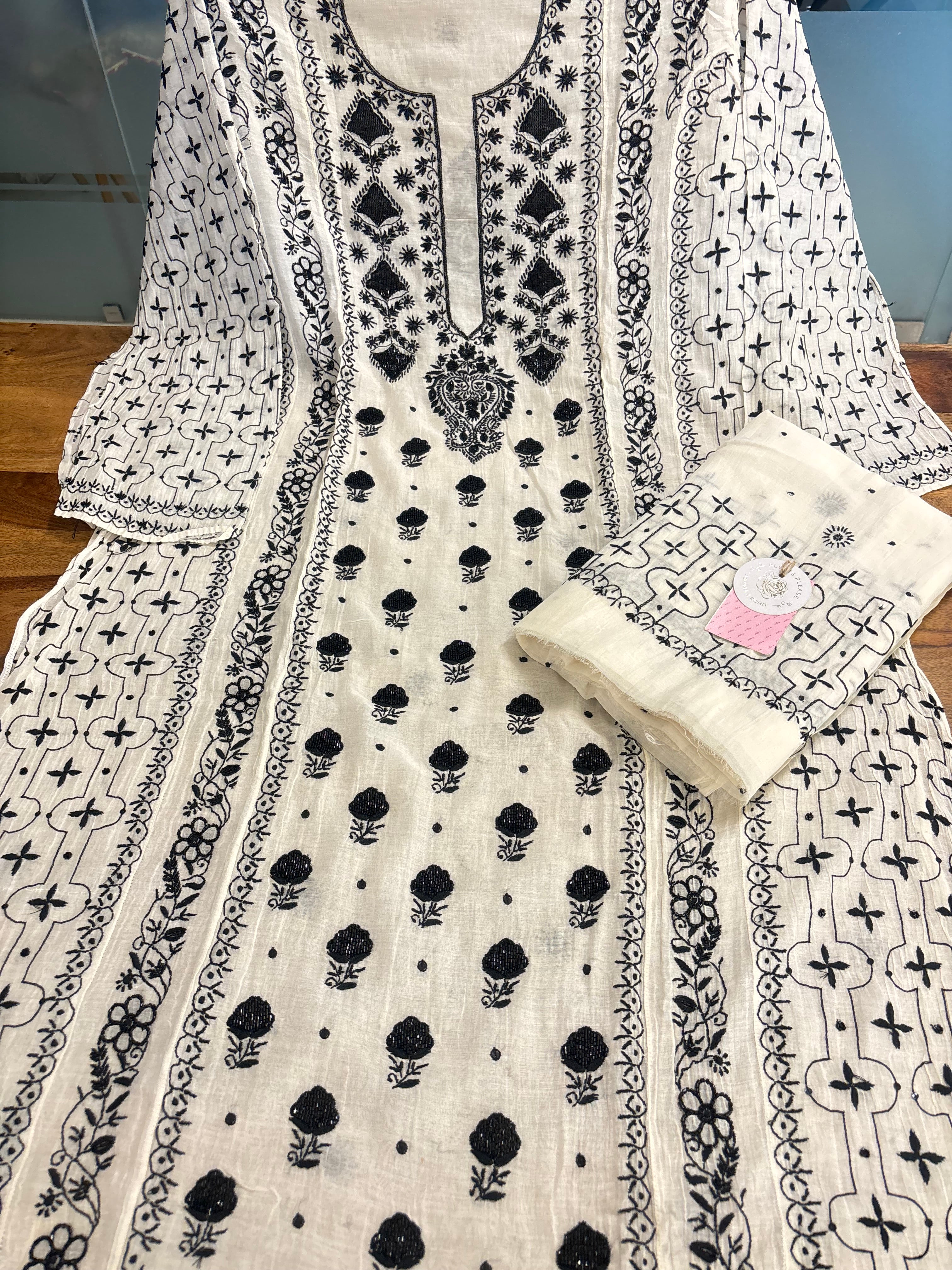 Dyeable Black & White Chanderi Kurta & Dupatta