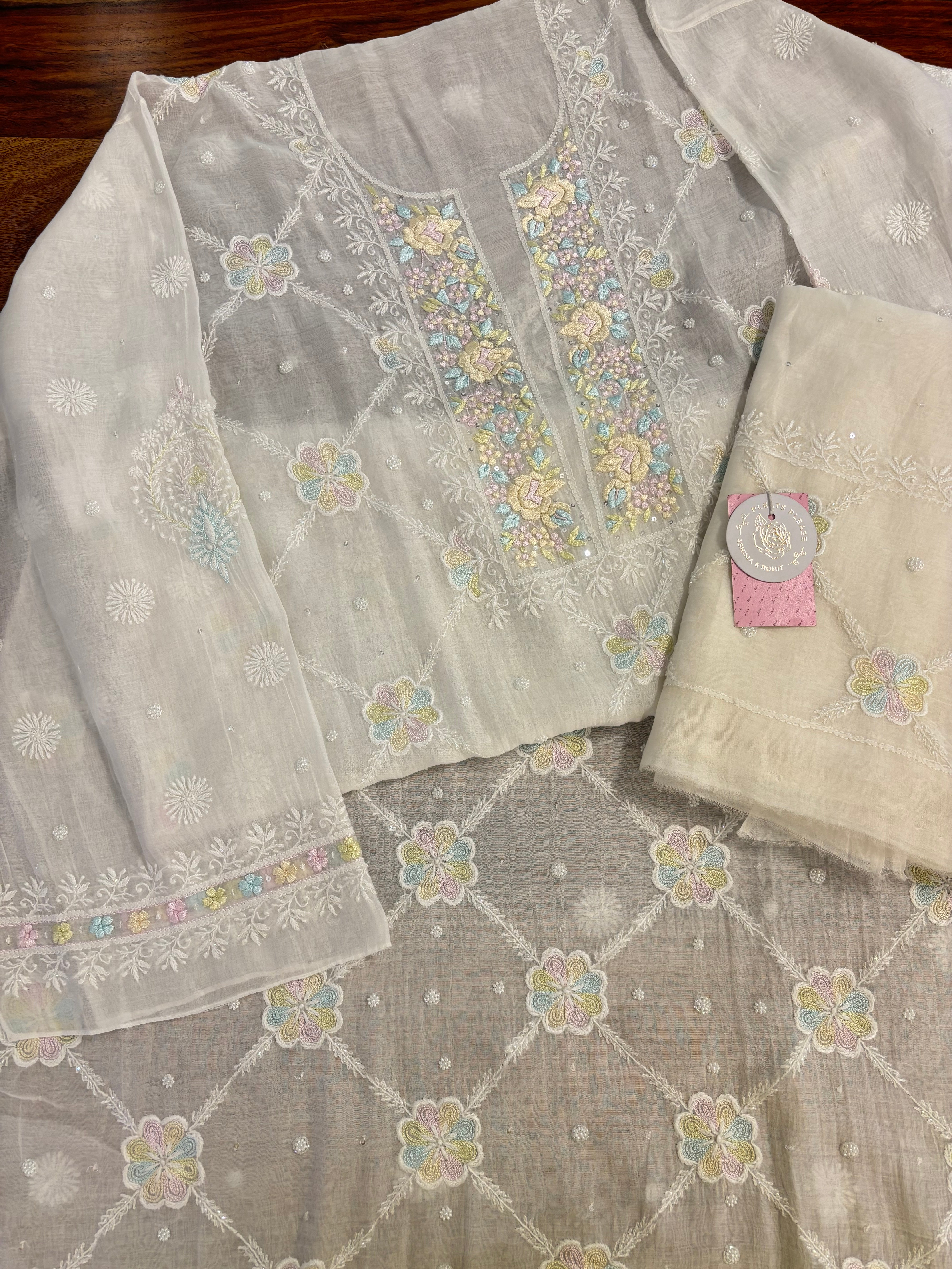 Dyeable Chanderi Mul Chikankari Kurta & Dupatta