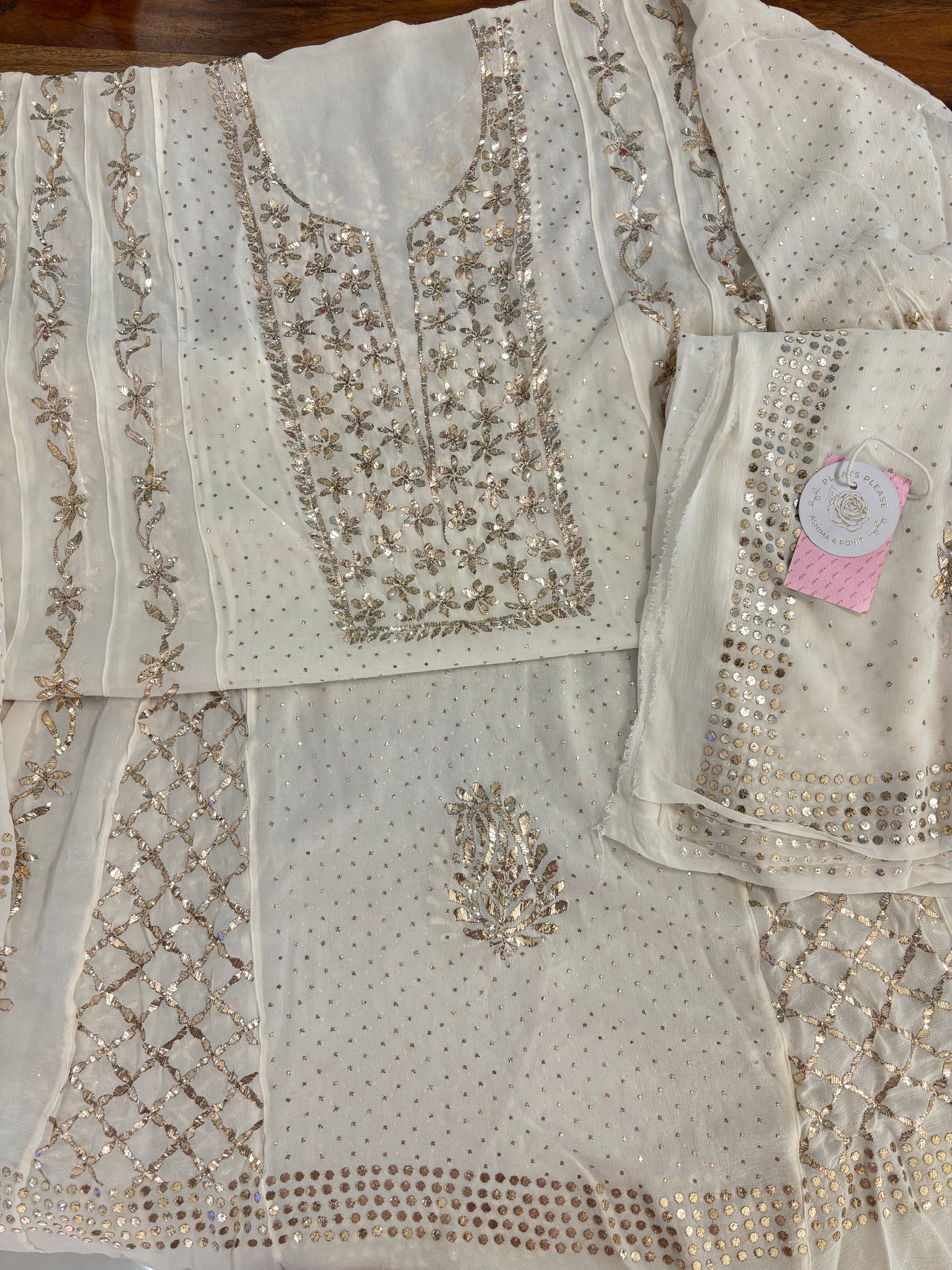 Dyeable Pure & Premium Georgette Mukaish Jhola & Dupatta Set - Pleats PleaseChikankari