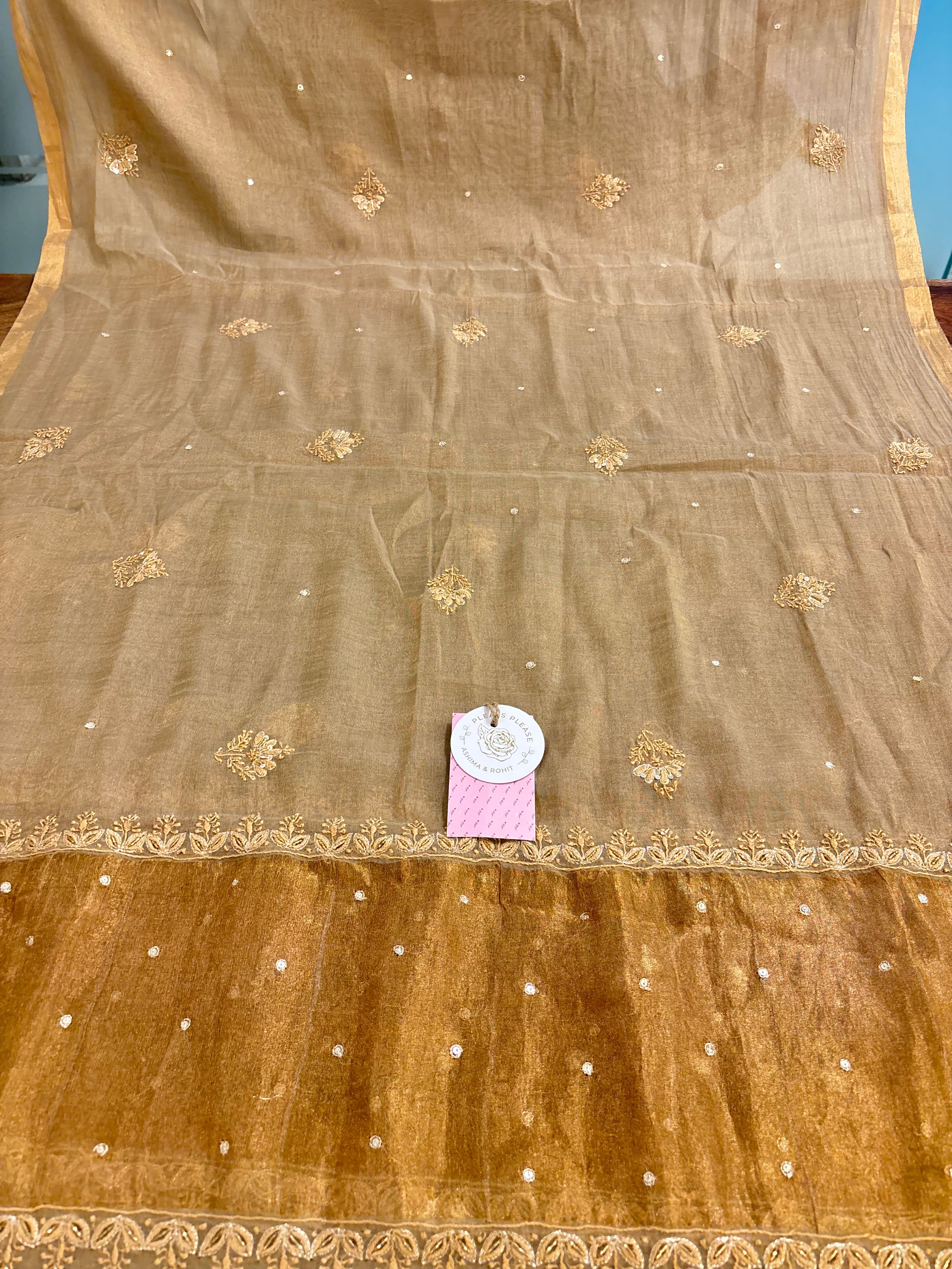 Sandrift Pure & Premium Tissue Chikankari Kurta & Dupatta