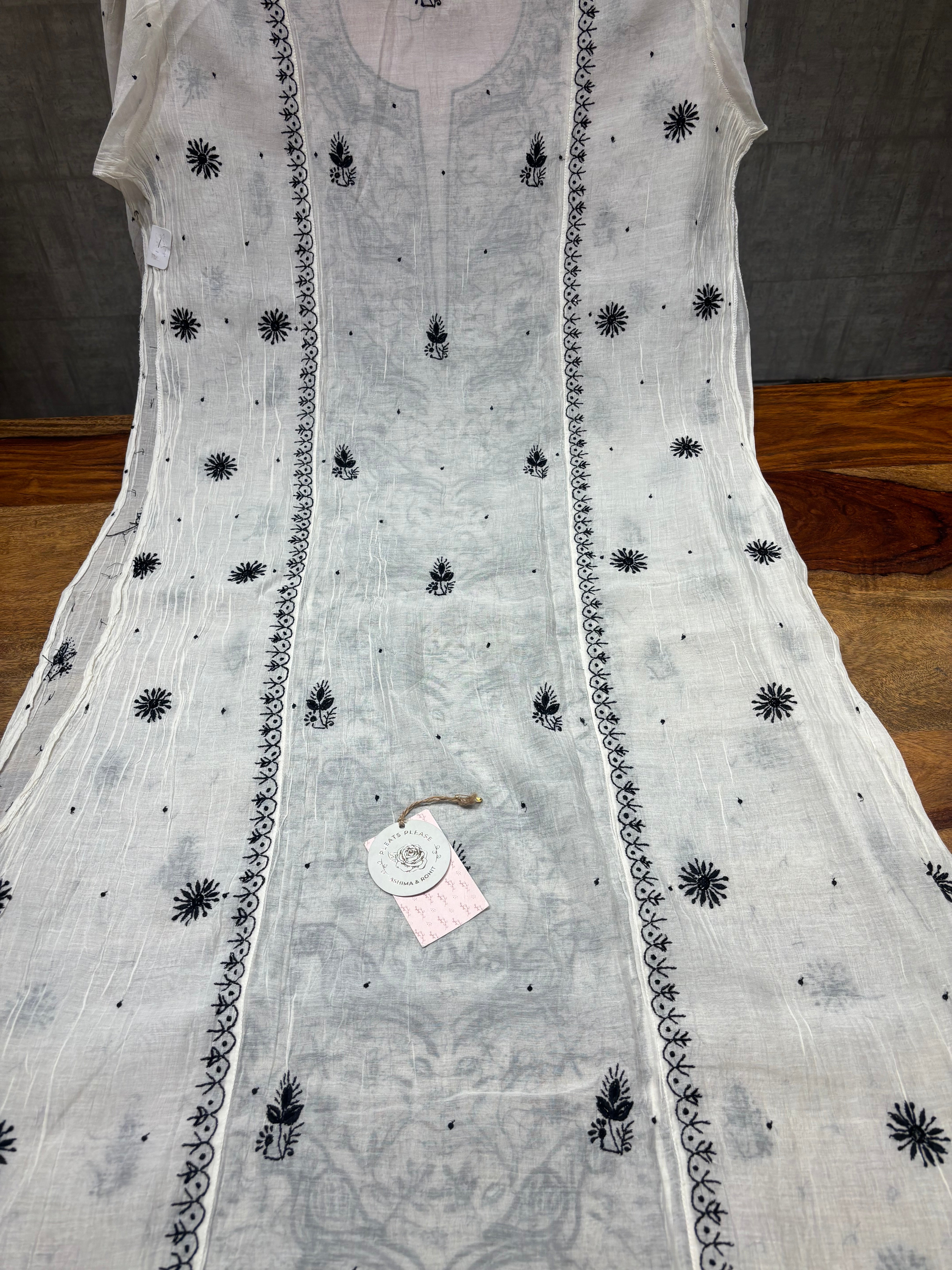 Dyeable Chanderi Mul Chikankari Kurta And Dupatta Set