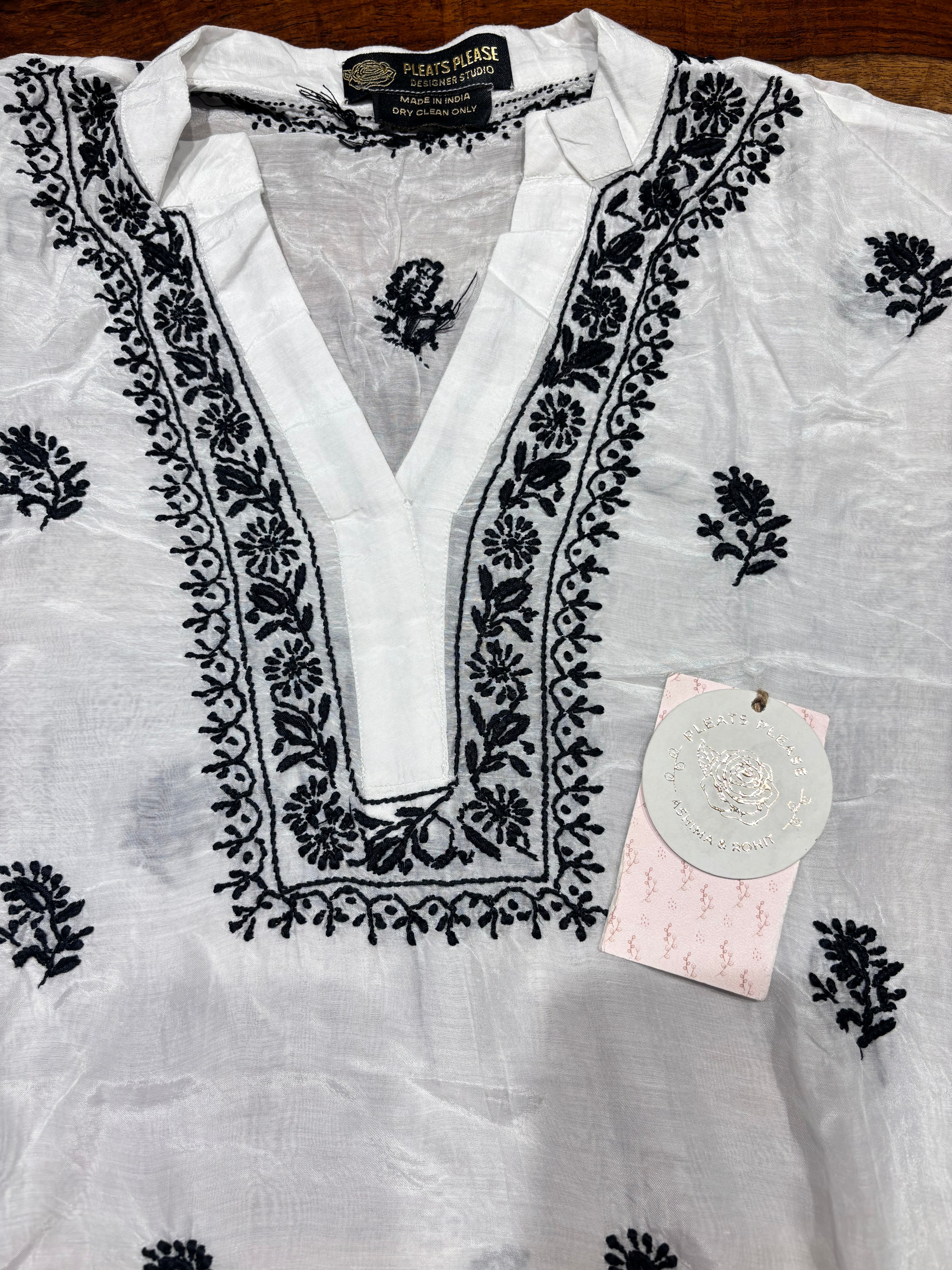 Dyeable Muslin Silk Chikankari Co-ord Set - Pleats PleaseChikankari