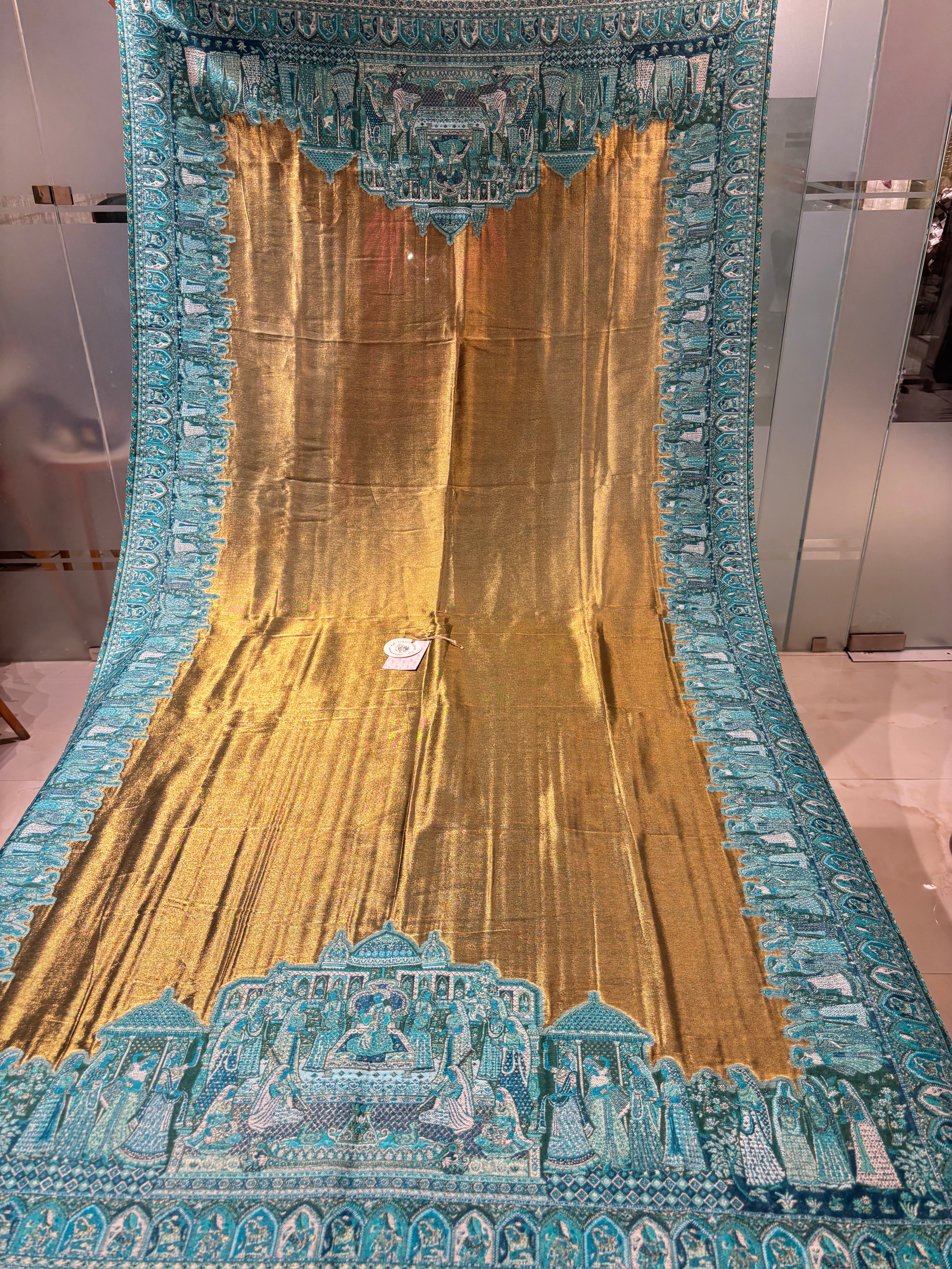 Pure and premium zariTissue Woolen Cashmere Shawl