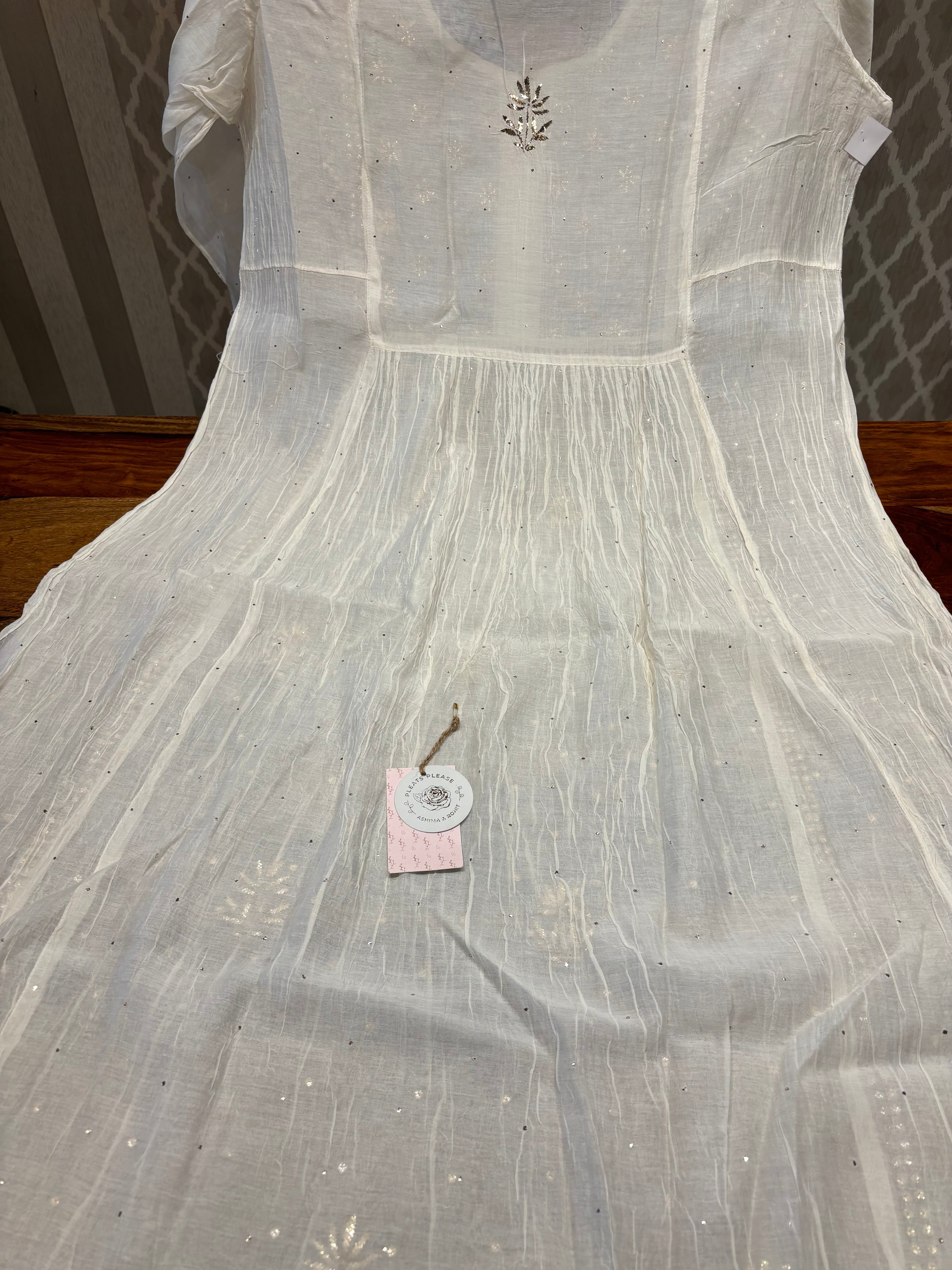 Dyeable Chanderi Mul Mukaish Aline Kurta And Dupatta Set