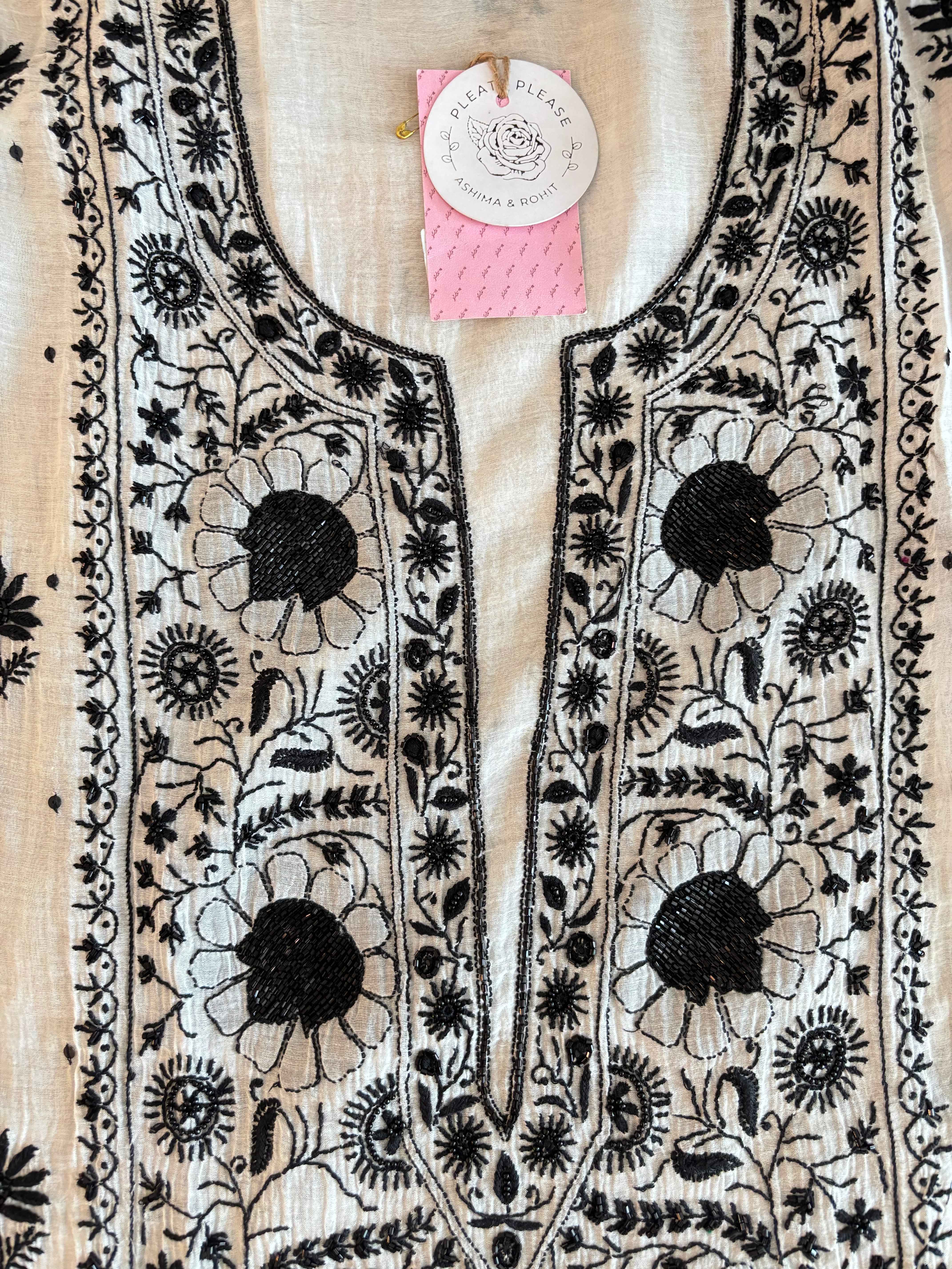 Dyeable Black & White Chanderi Chikankari Kurta & Dupatta