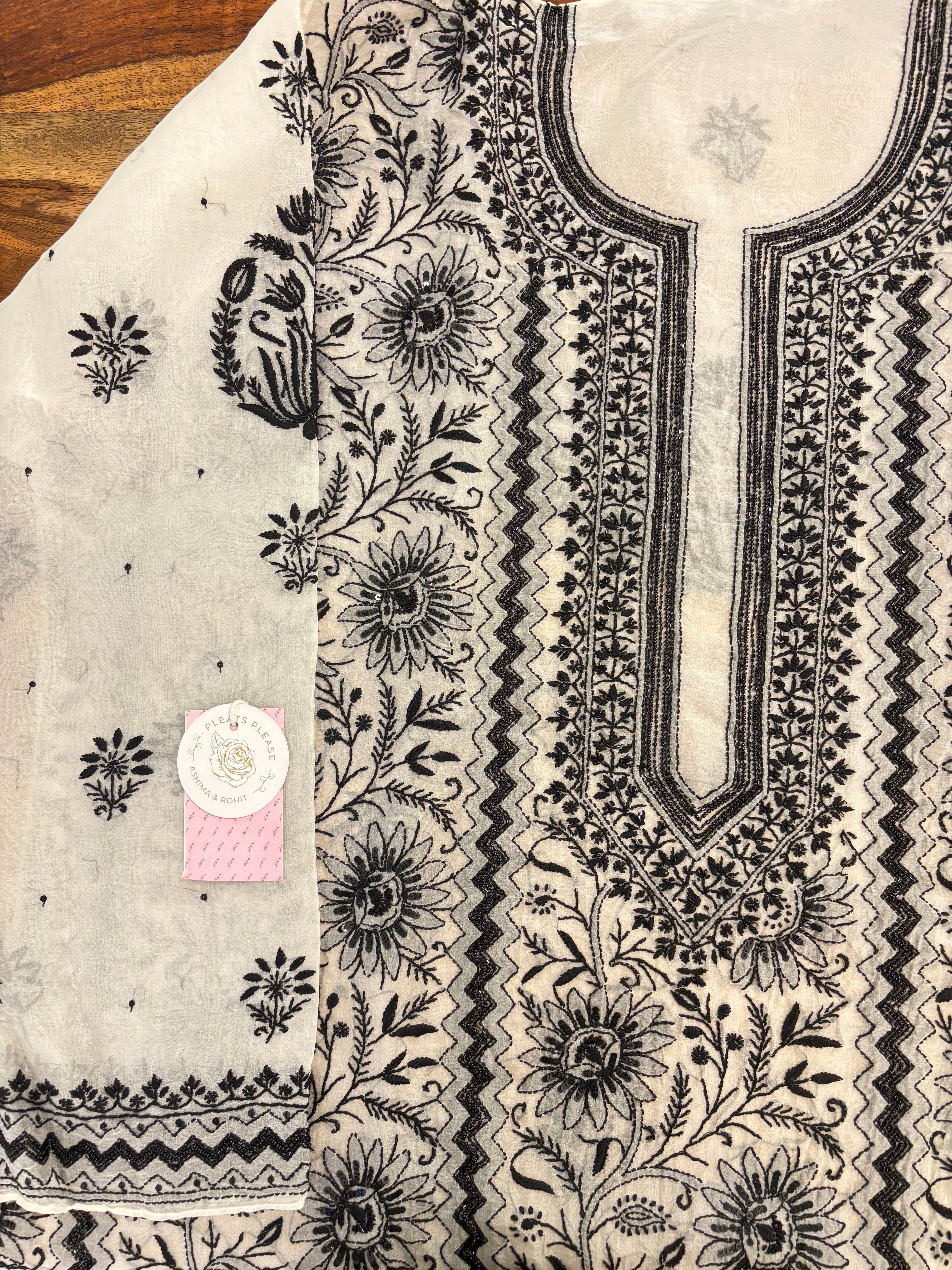 Dyeable Organza Chikankari Kurta & Dupatta - Pleats PleaseChikankari