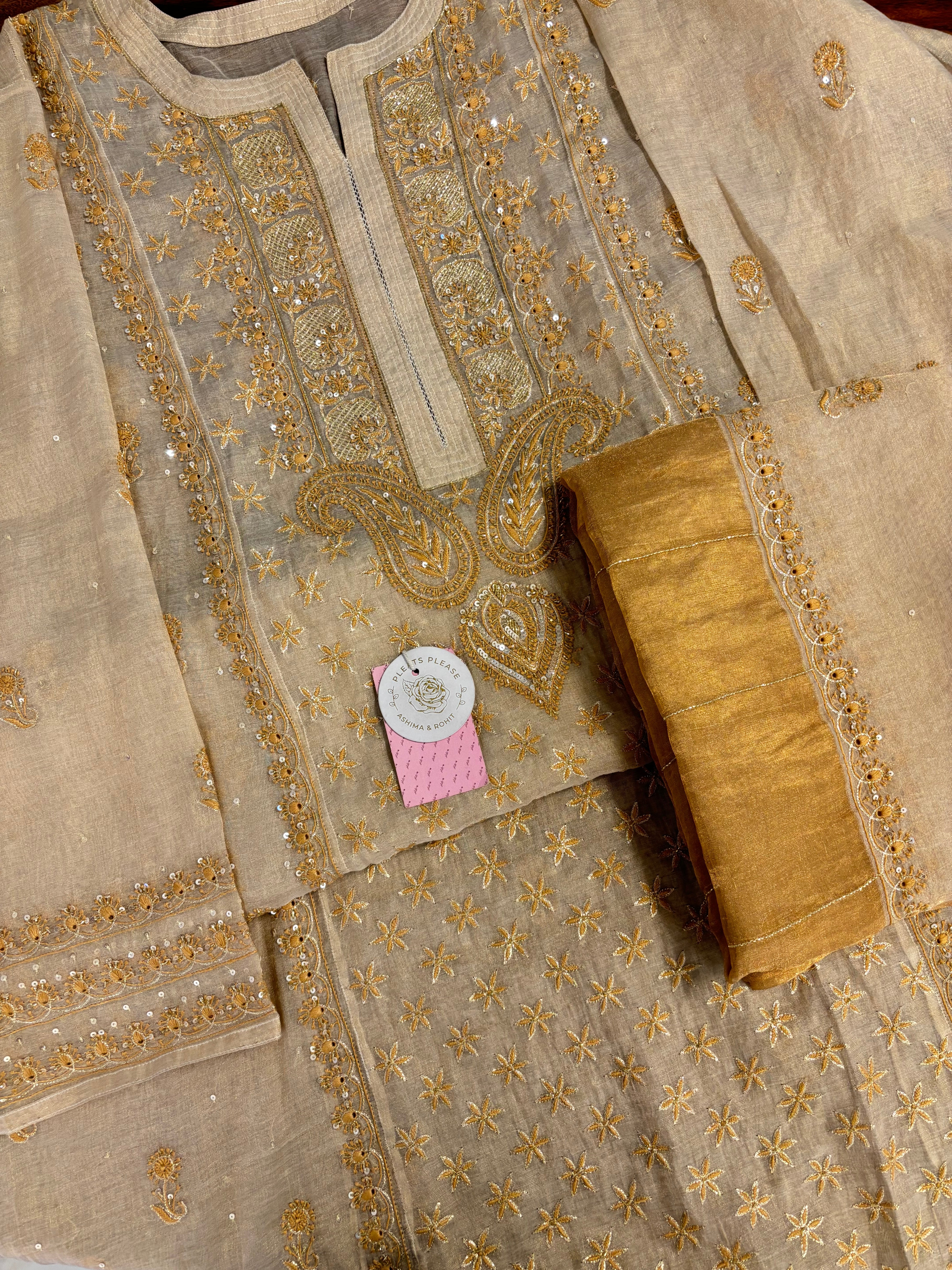 Dyeable Pure Tissue Chikankari Kurta & Dupatta Set - Pleats PleaseChikankari