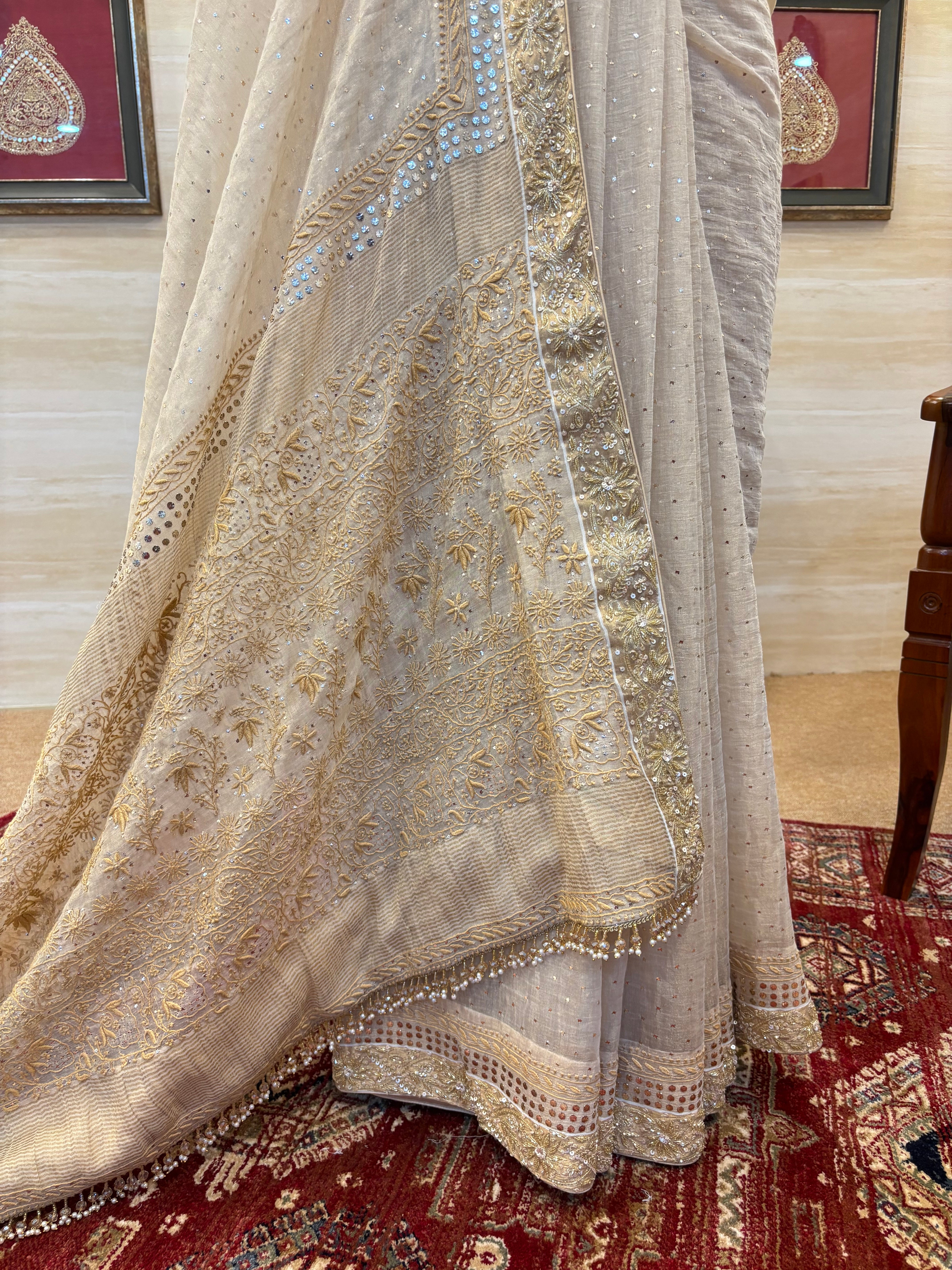 Dyeable Pure & Premium Tissue Chikankari Saree