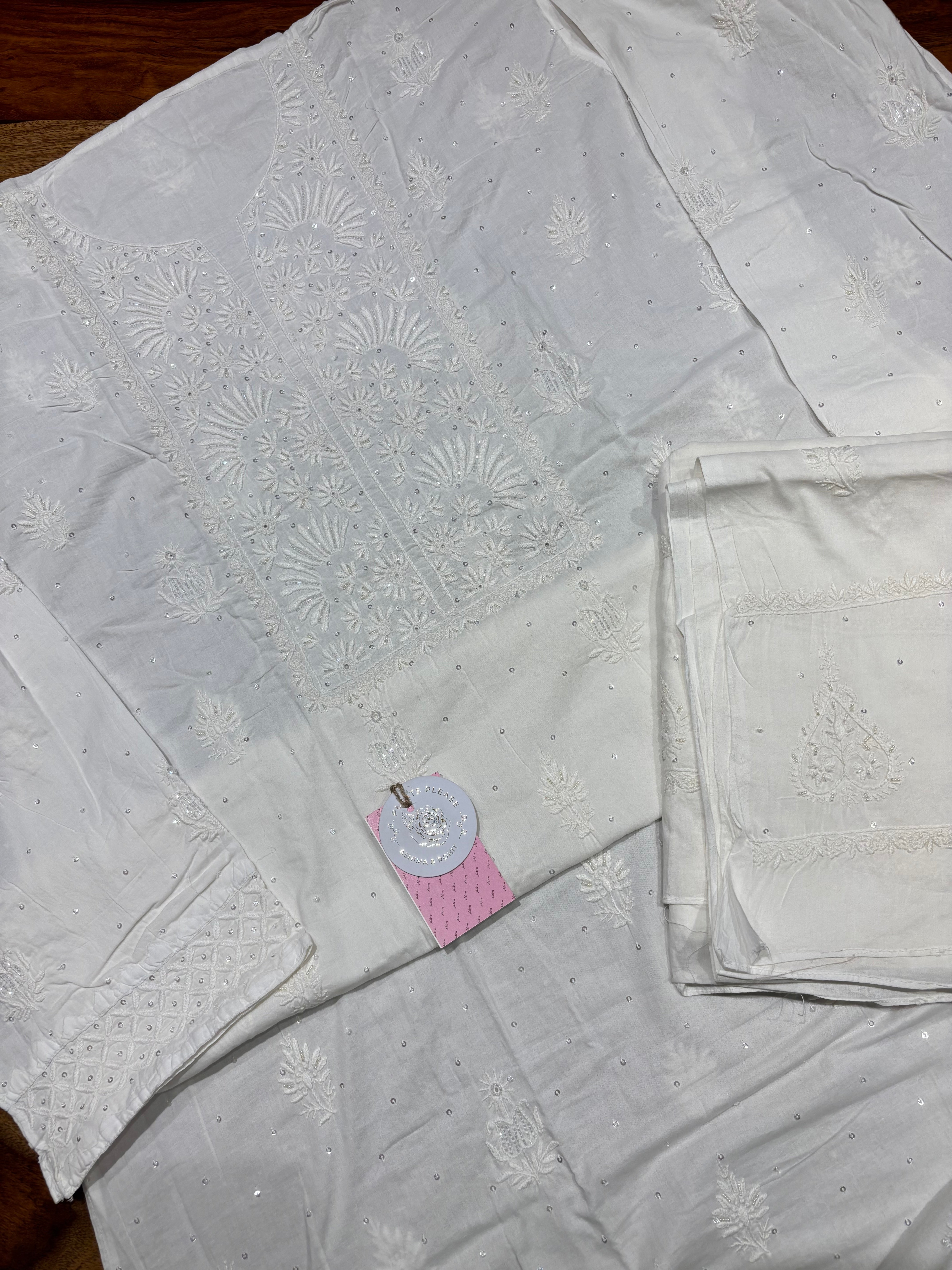 Dyeable Mulmul Chikankari Kurta & Dupatta Set