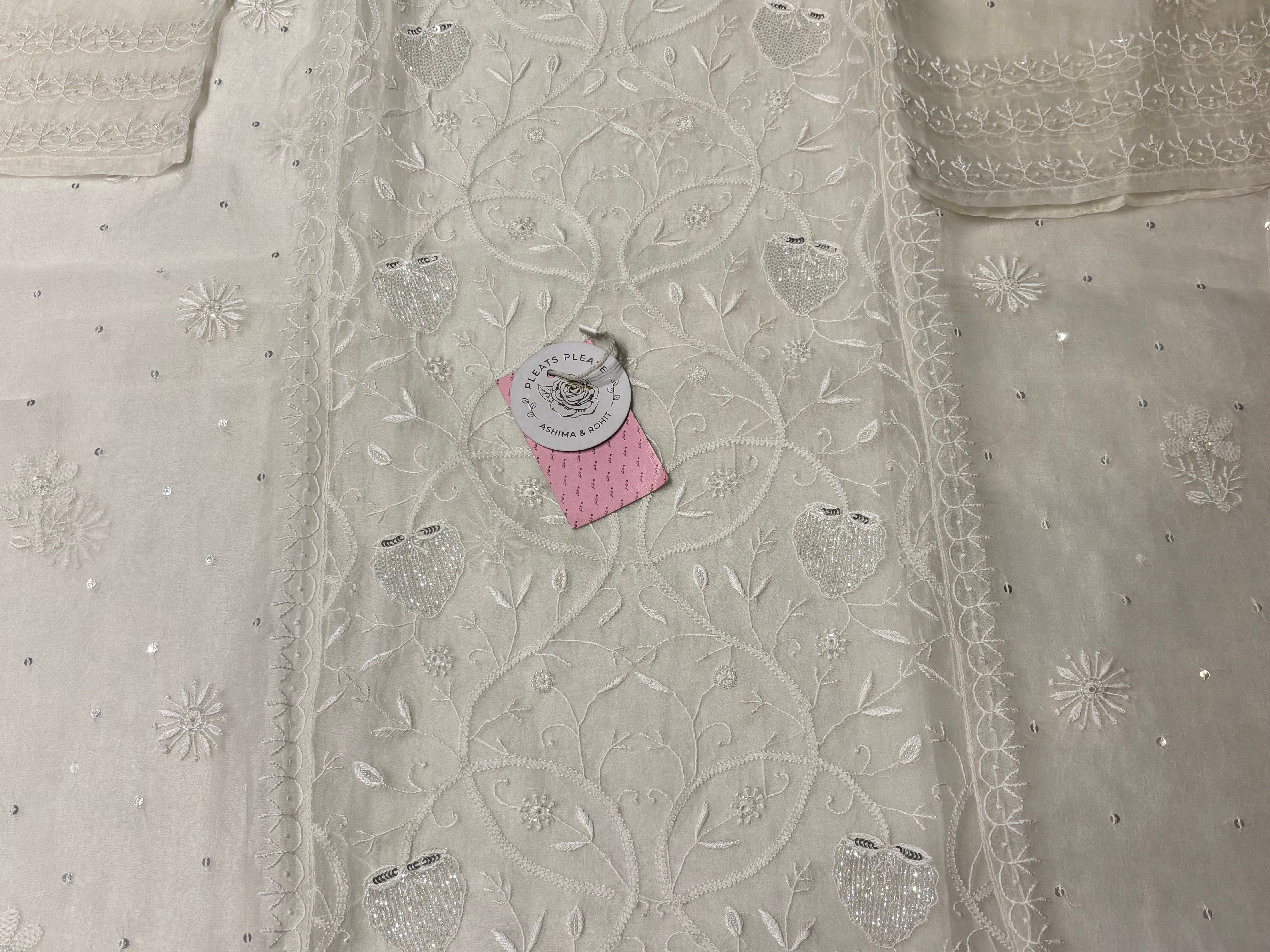 Dyeable White Pure Organza Silk Kurta & Dupatta - Pleats PleaseChikankari