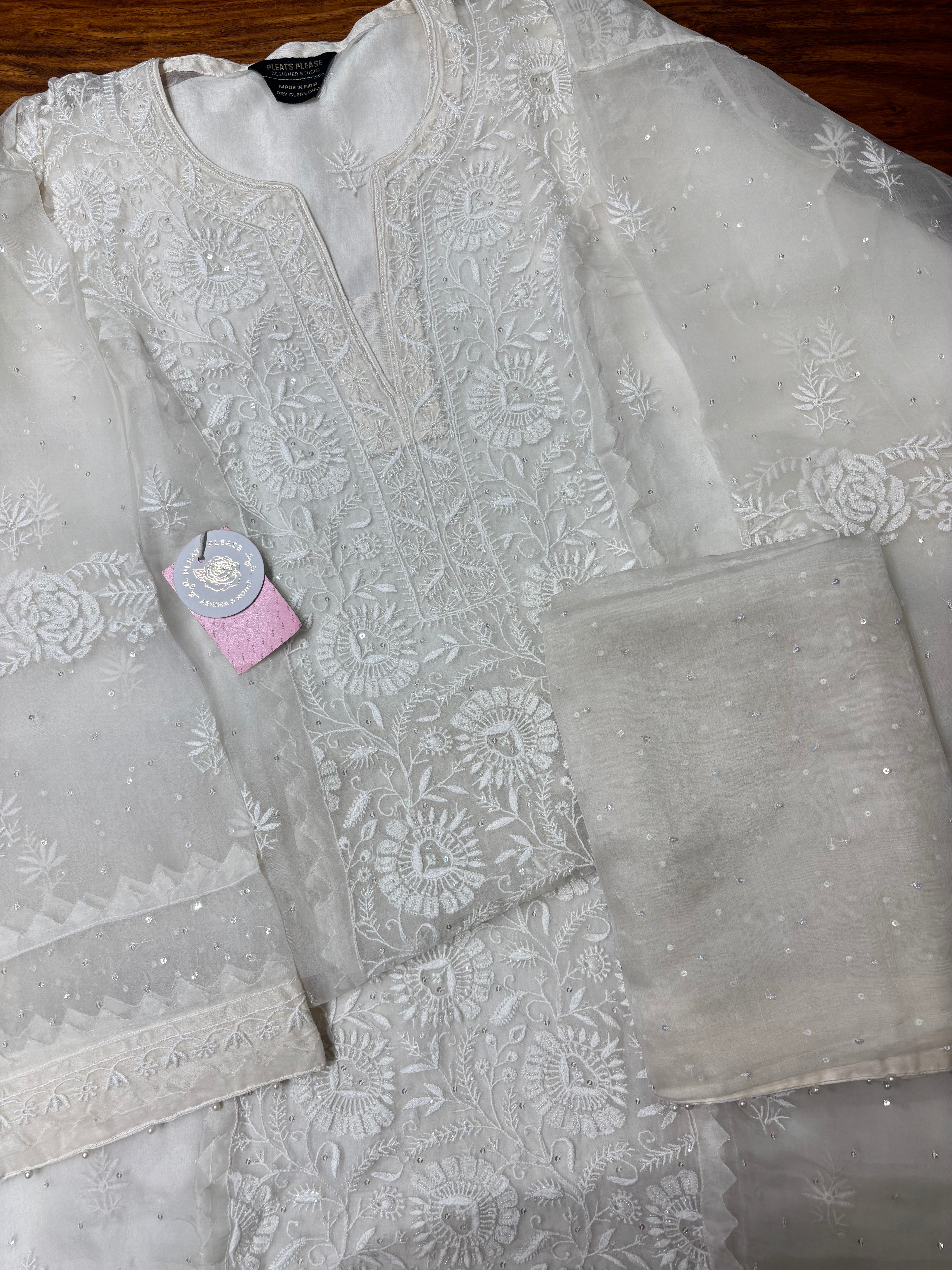 Dyeable White Pure Organza Silk Kurta & Dupatta - Pleats PleaseChikankari