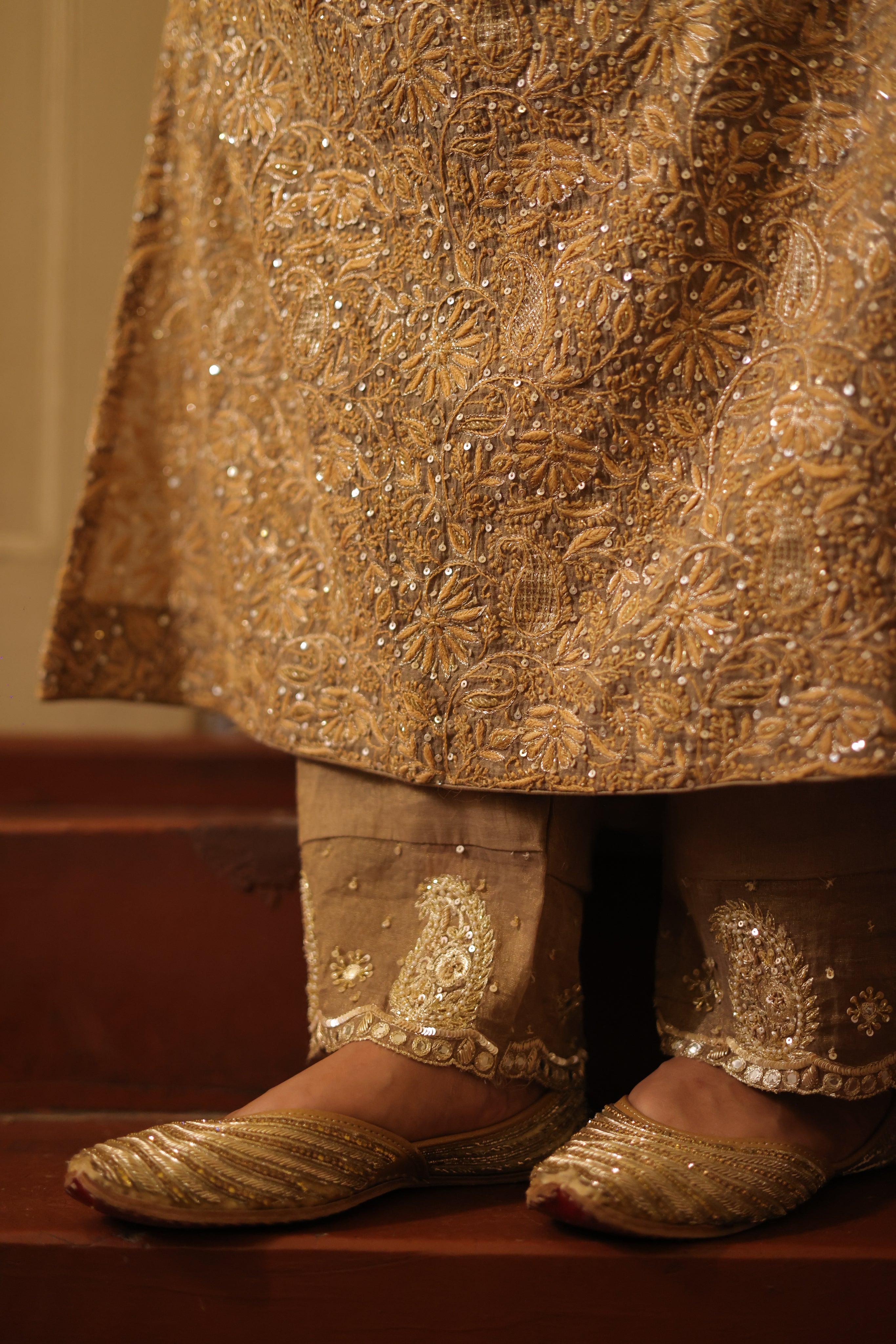 Handcrafted Pure & Premium Sand Drift Tissue Chikankari Kurta and Duppatta Set