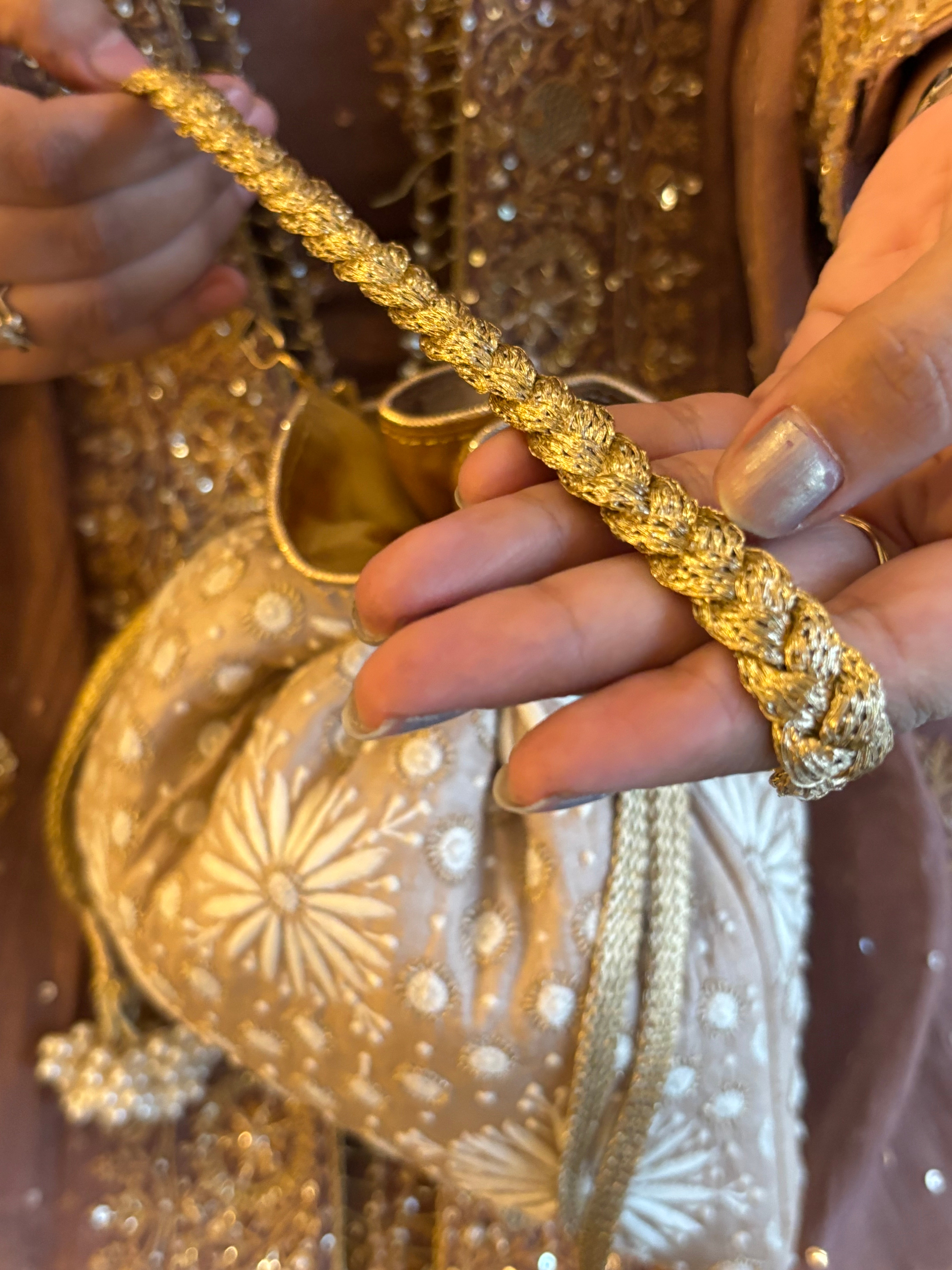 Beige Chikankari Potli