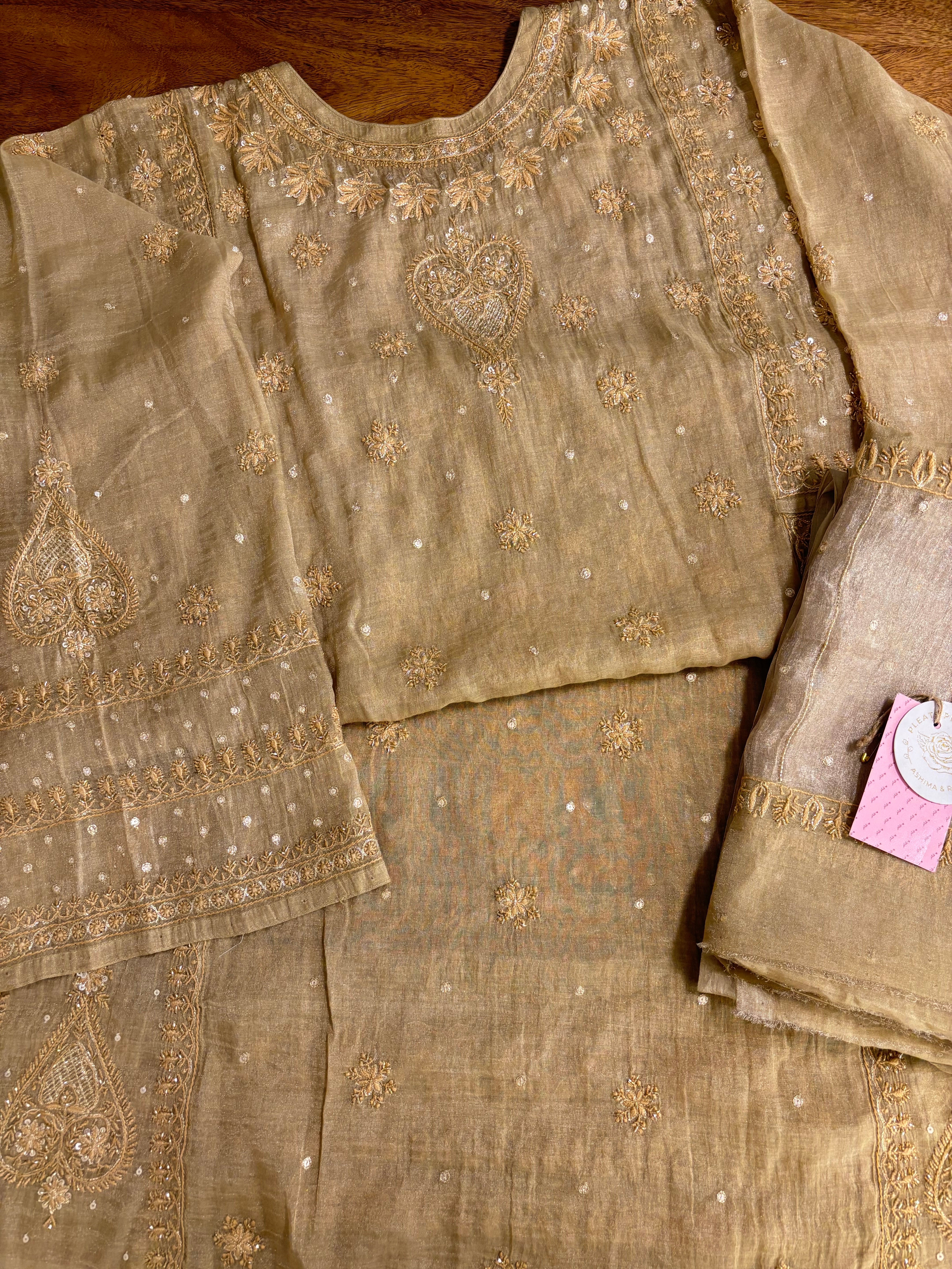 Sanddrift Pure & Premium Tissue Chikankari Kurta & Dupatta