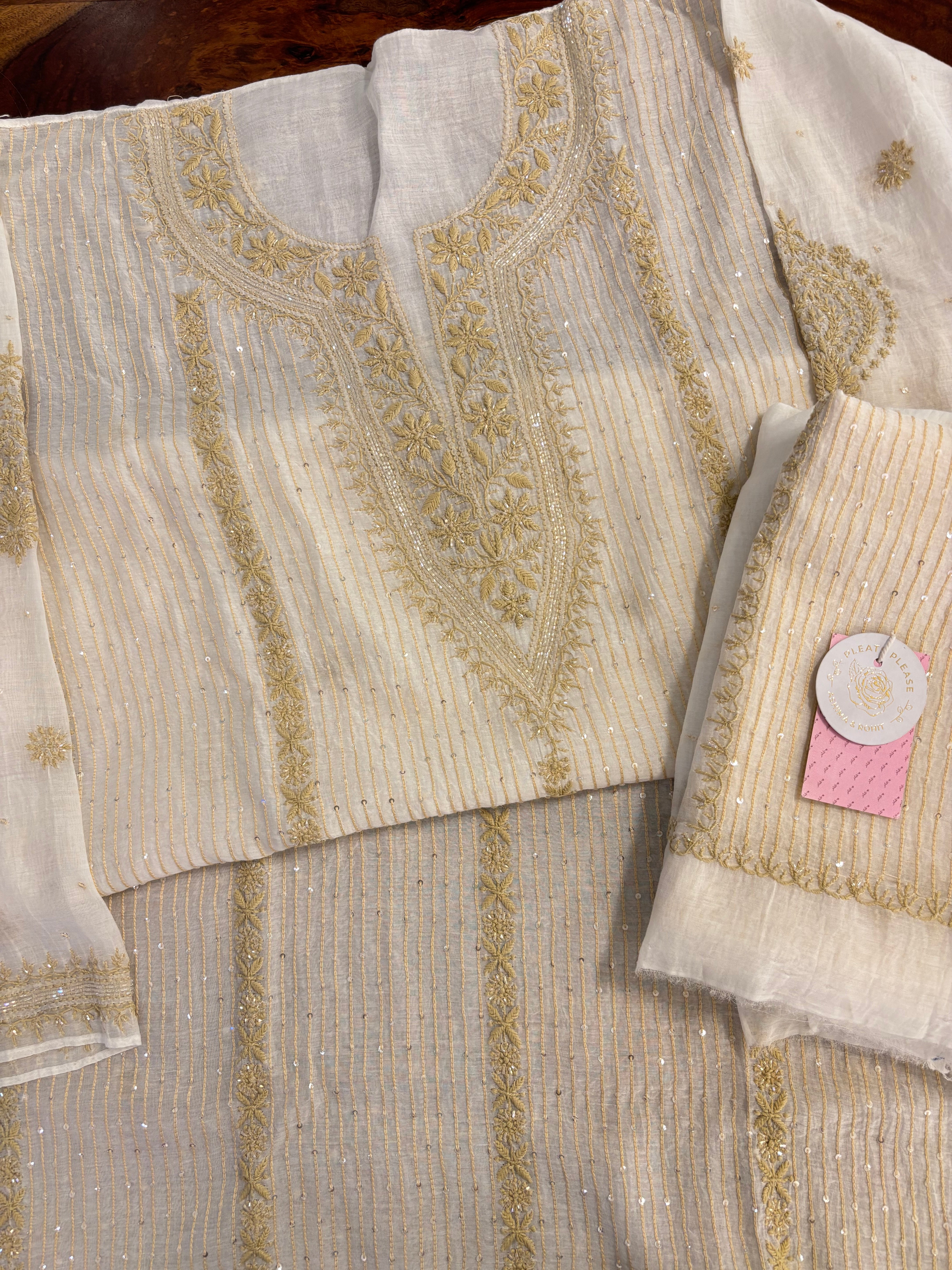 Dyeable Chanderi Mul Chikankari Kurta & Dupatta - Pleats PleaseChikankari