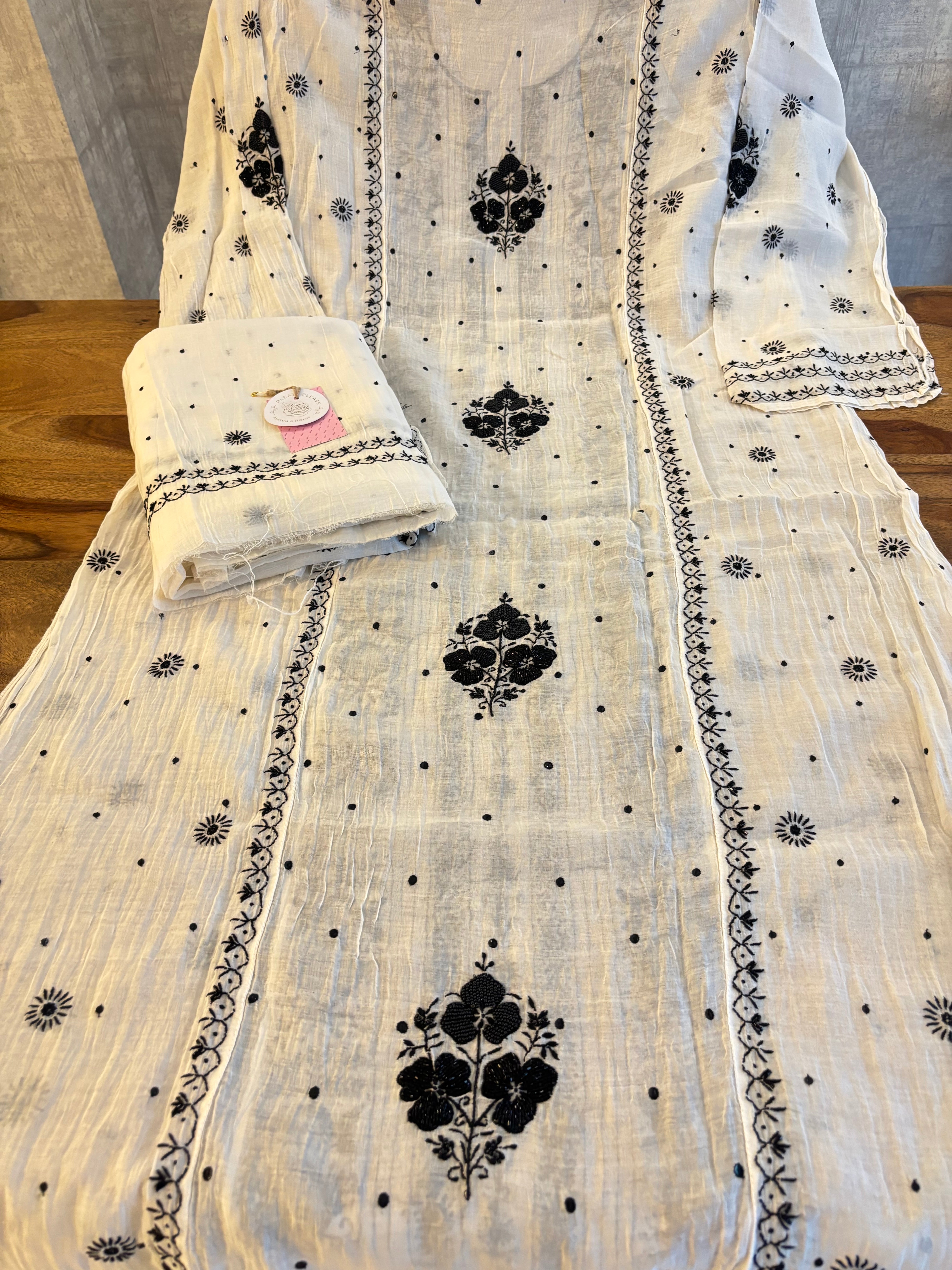 Dyeable Black & White Chanderi Chikankari Kurta & Dupatta