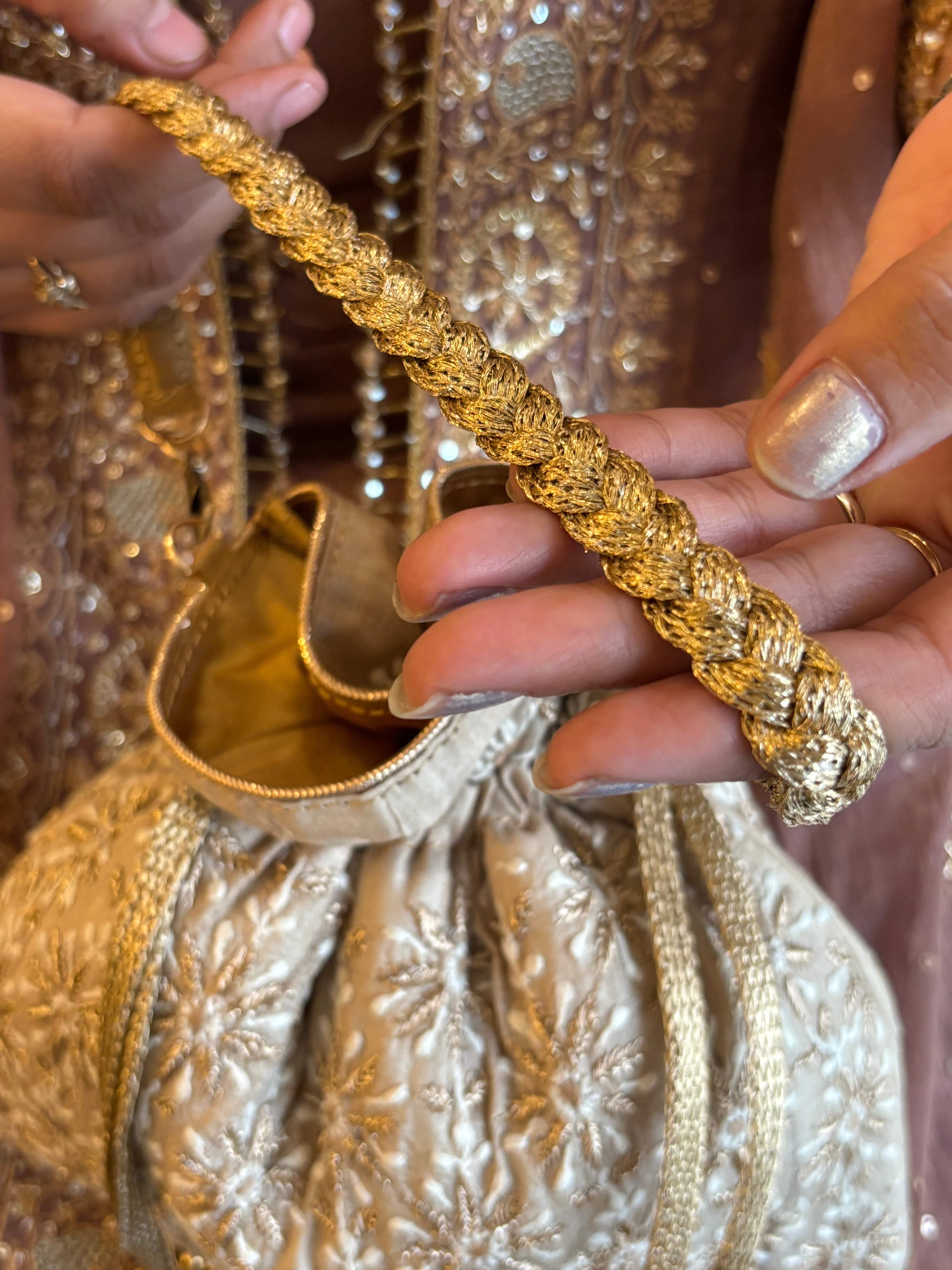 Beige Chikankari Potli