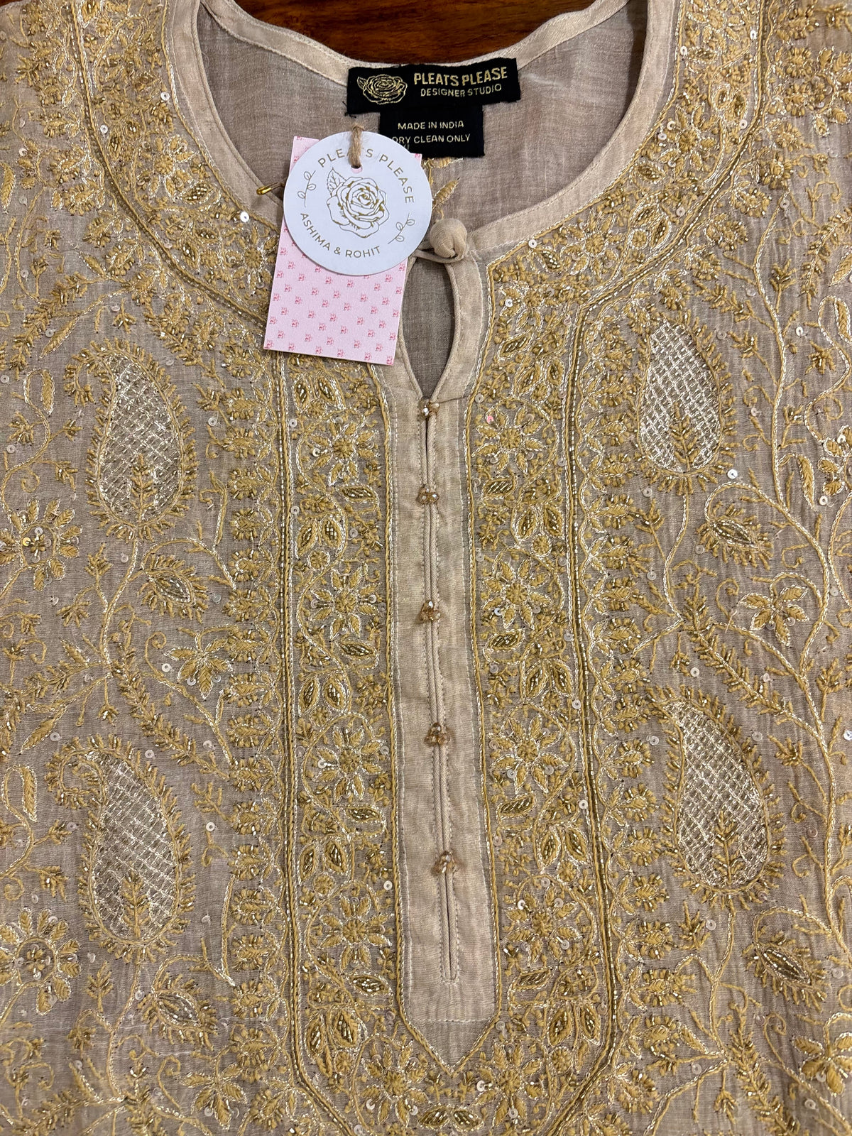 Dyeable Pure & Premium Tissue Paisley Jaal Chikankari Kurta & Dupatta