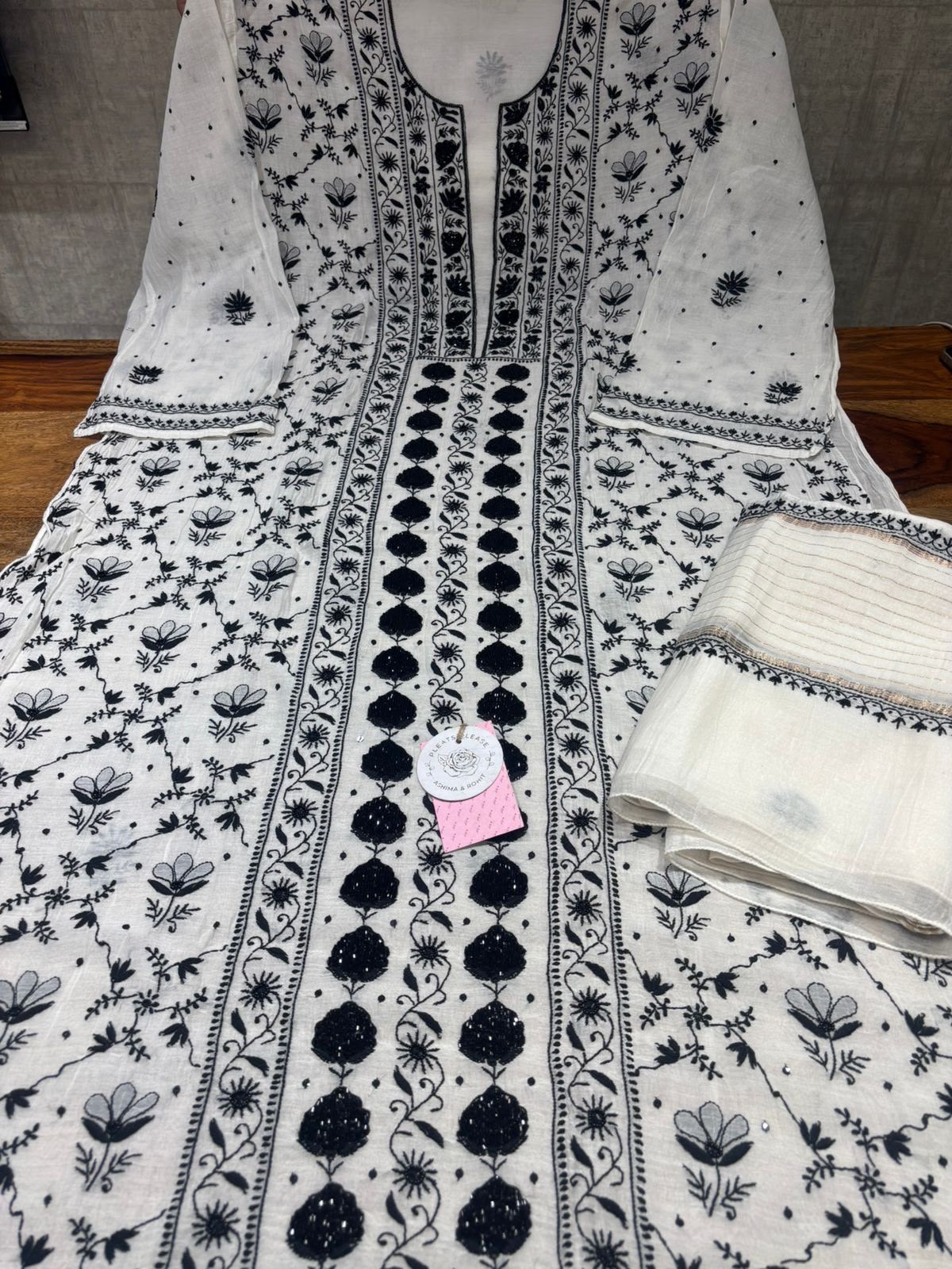 Dyeable Black & white Chanderi Chikankari kurta & Dupatta