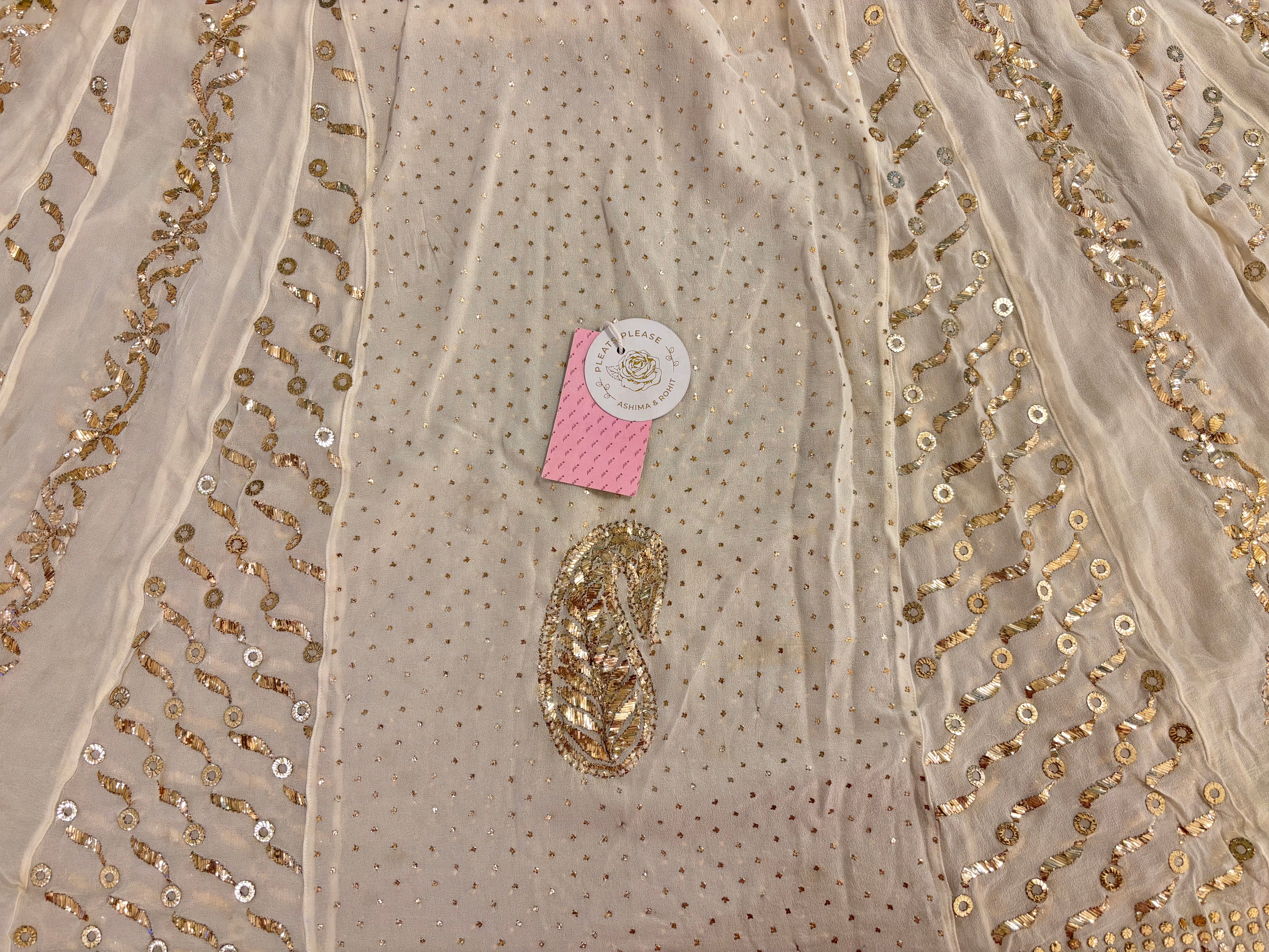 Dyeable Pure & Premium Georgette Mukaish Jhola & Dupatta Set - Pleats PleaseChikankari