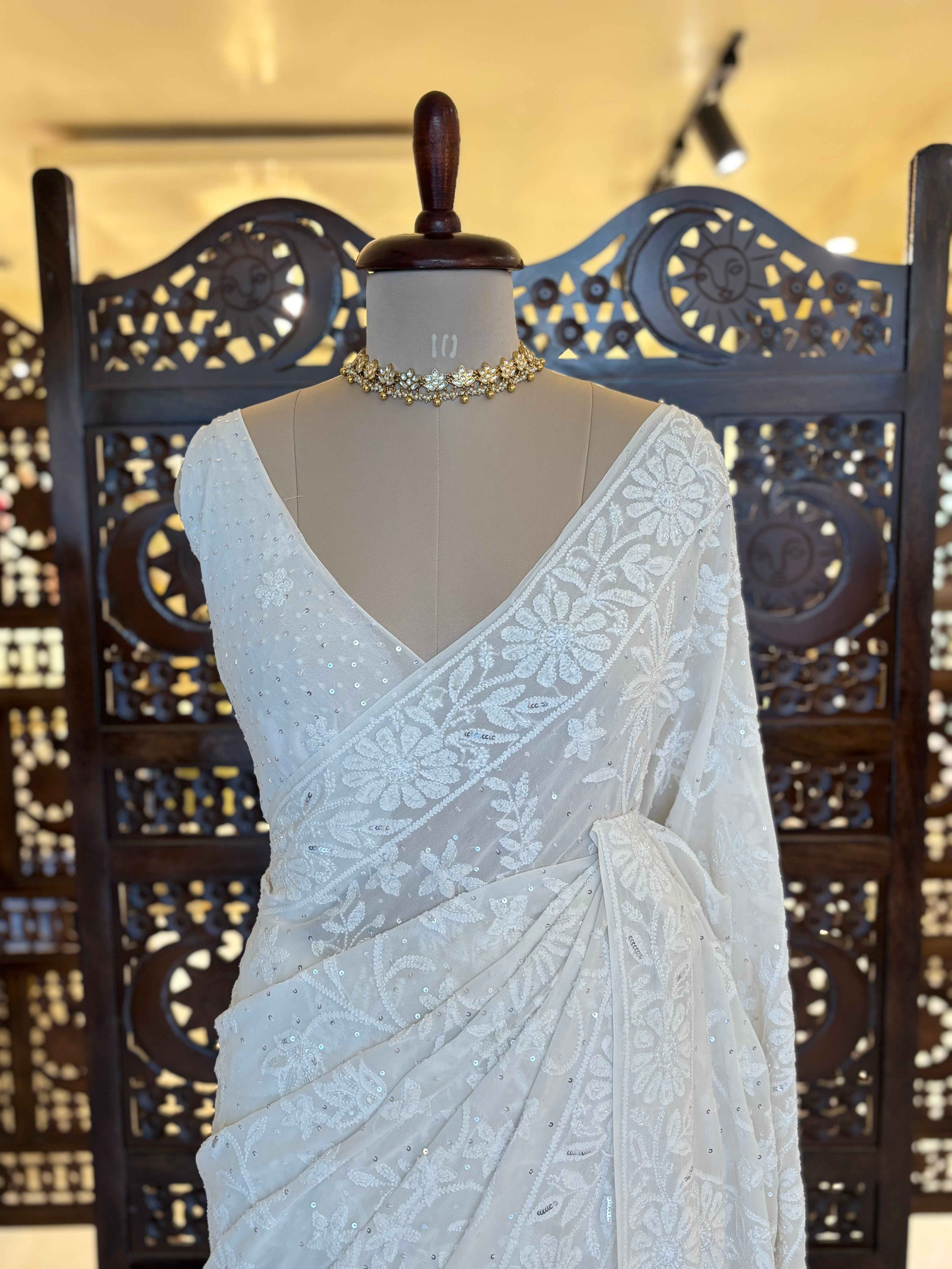 Dyeable Pure & Premium Georgette Chikankari Saree