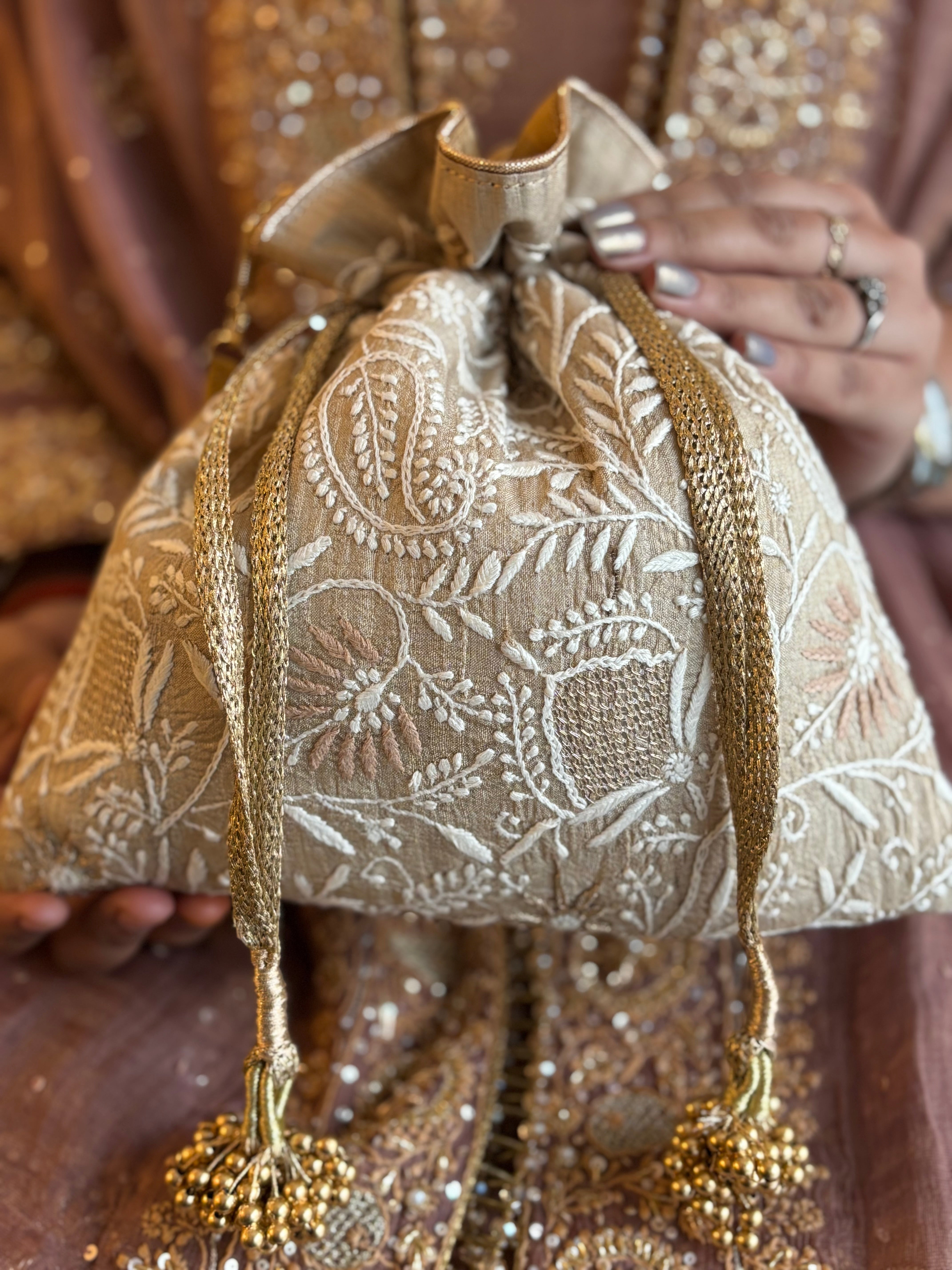 Beige Chikankari Potli