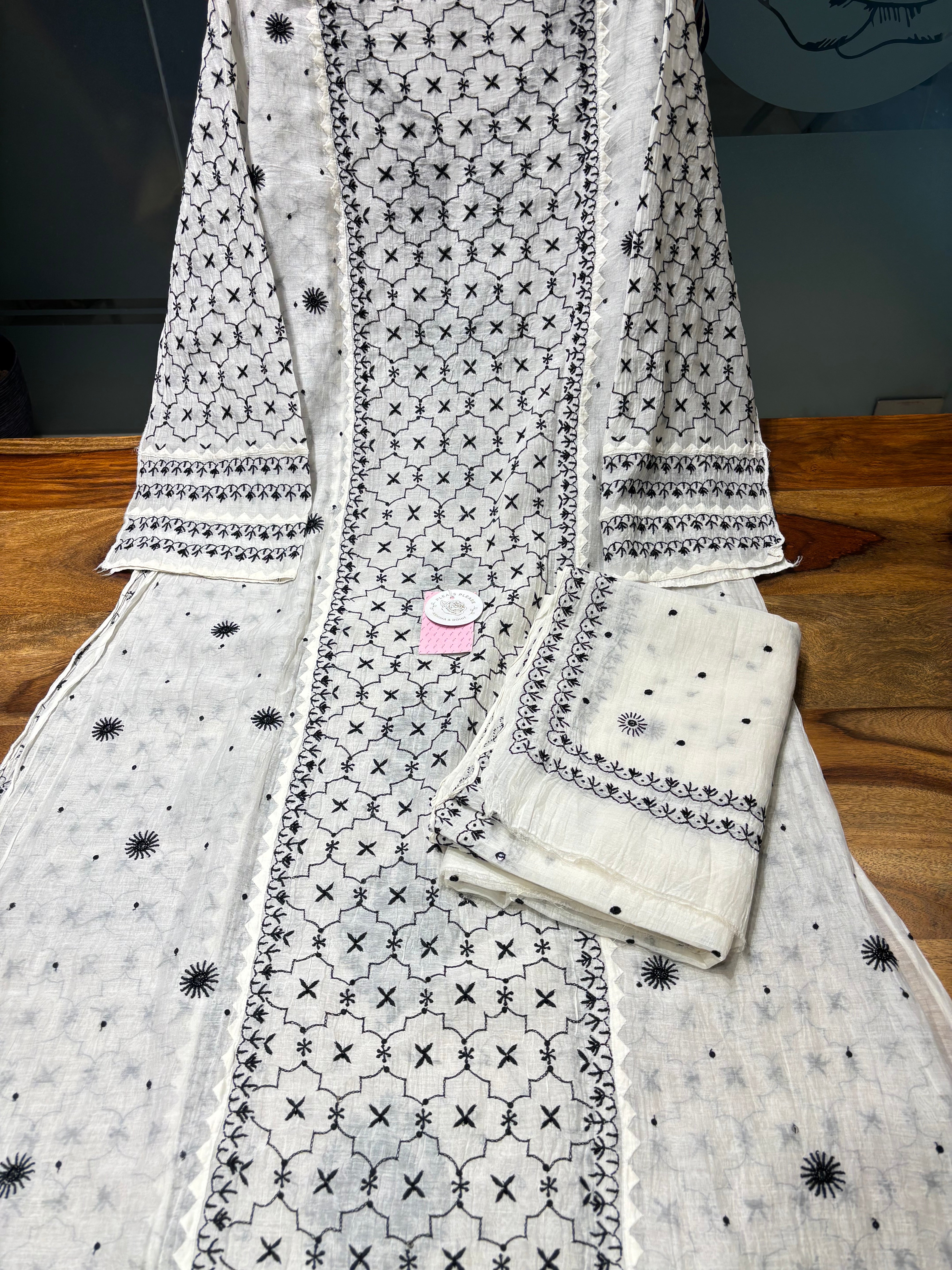 Dyeable Chanderi Mul Chikankari Kurta & Dupatta