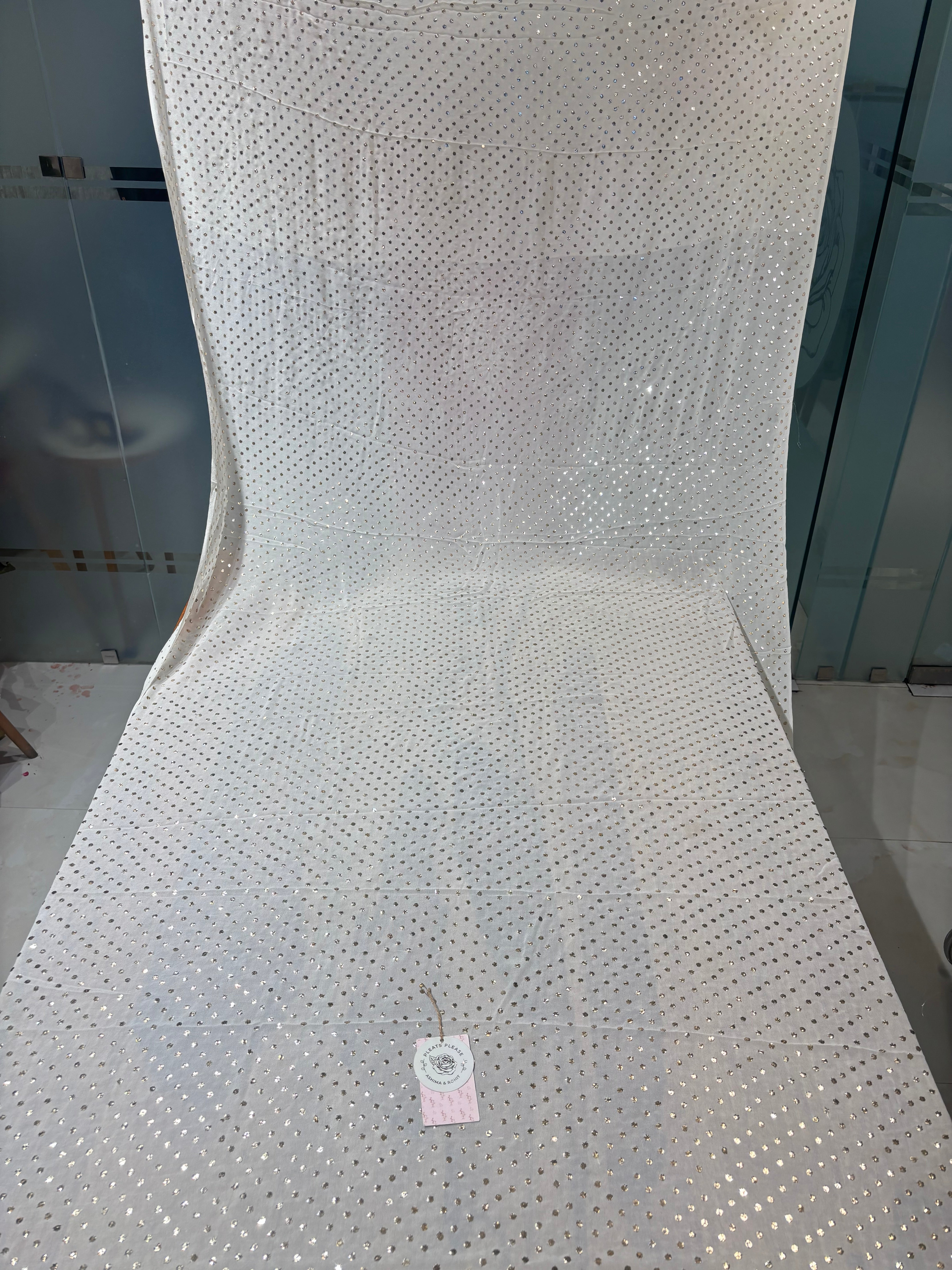 Dyeable Pure & Premium Georgette Mukaish Dupatta