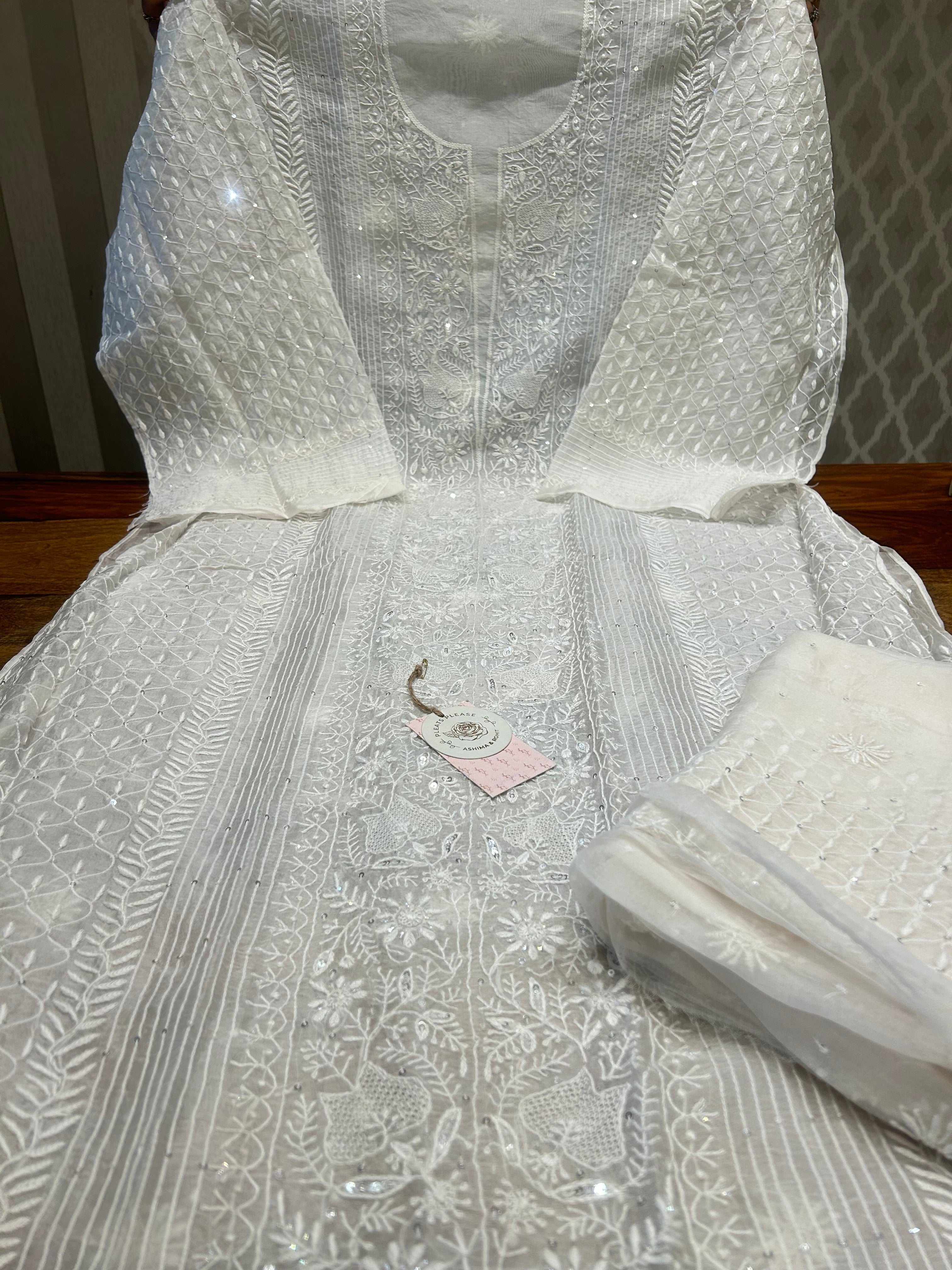 Dyeable Chikankari Organza Kurta & Dupatta set