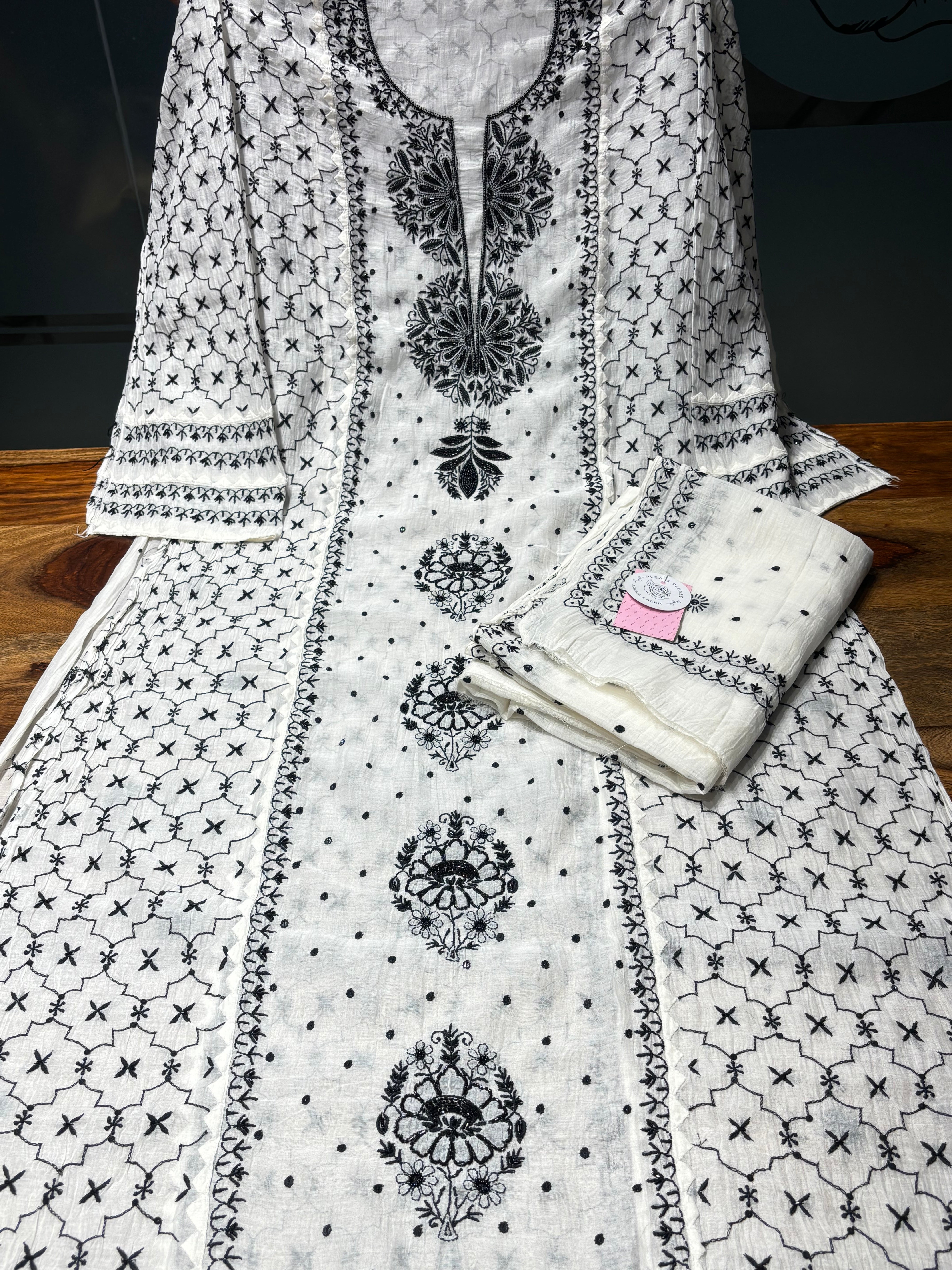 Dyeable Chanderi Mul Chikankari Kurta & Dupatta