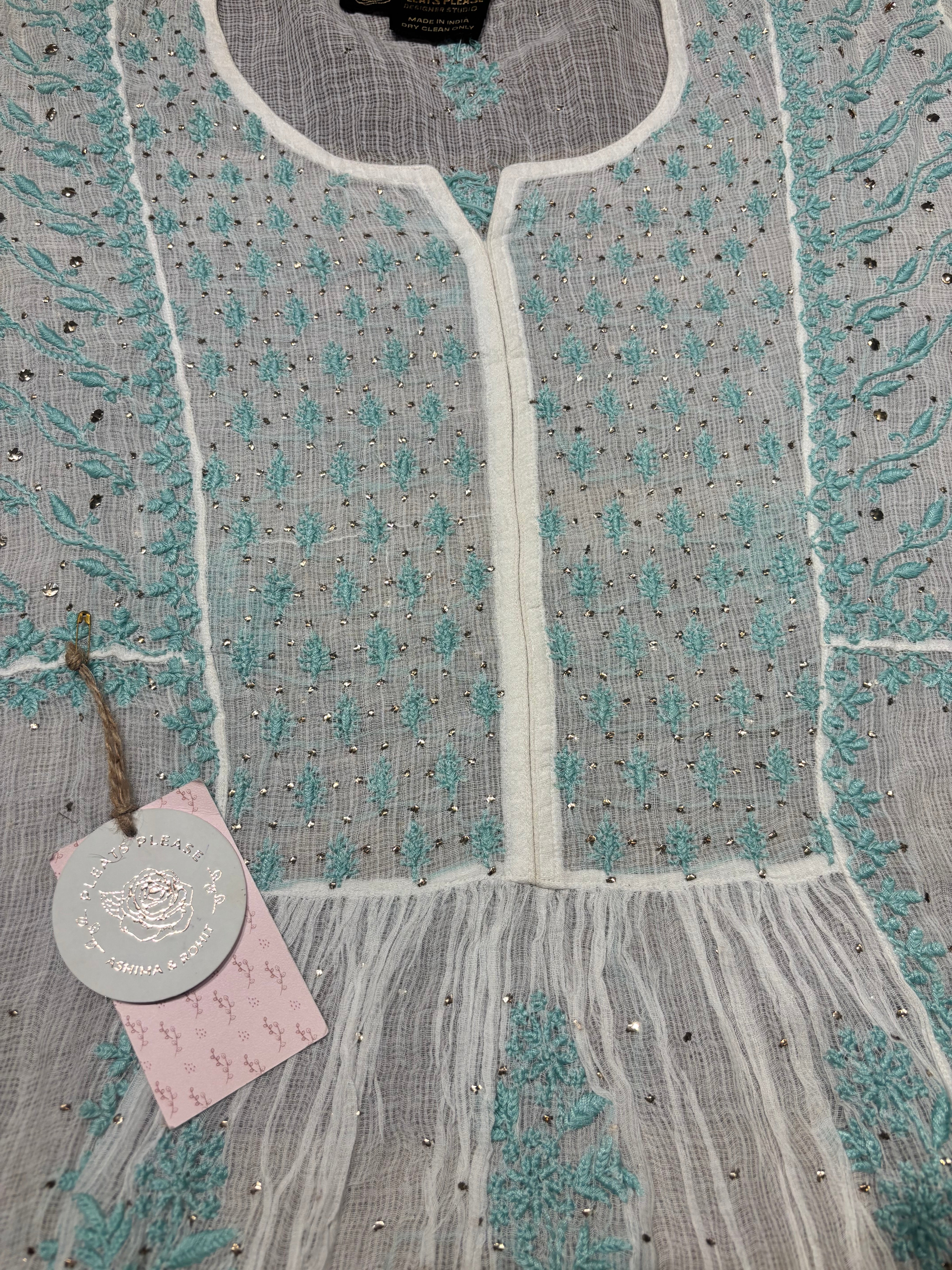 Dyeable Kota Doria Chikankari Kurta And Dupatta Set
