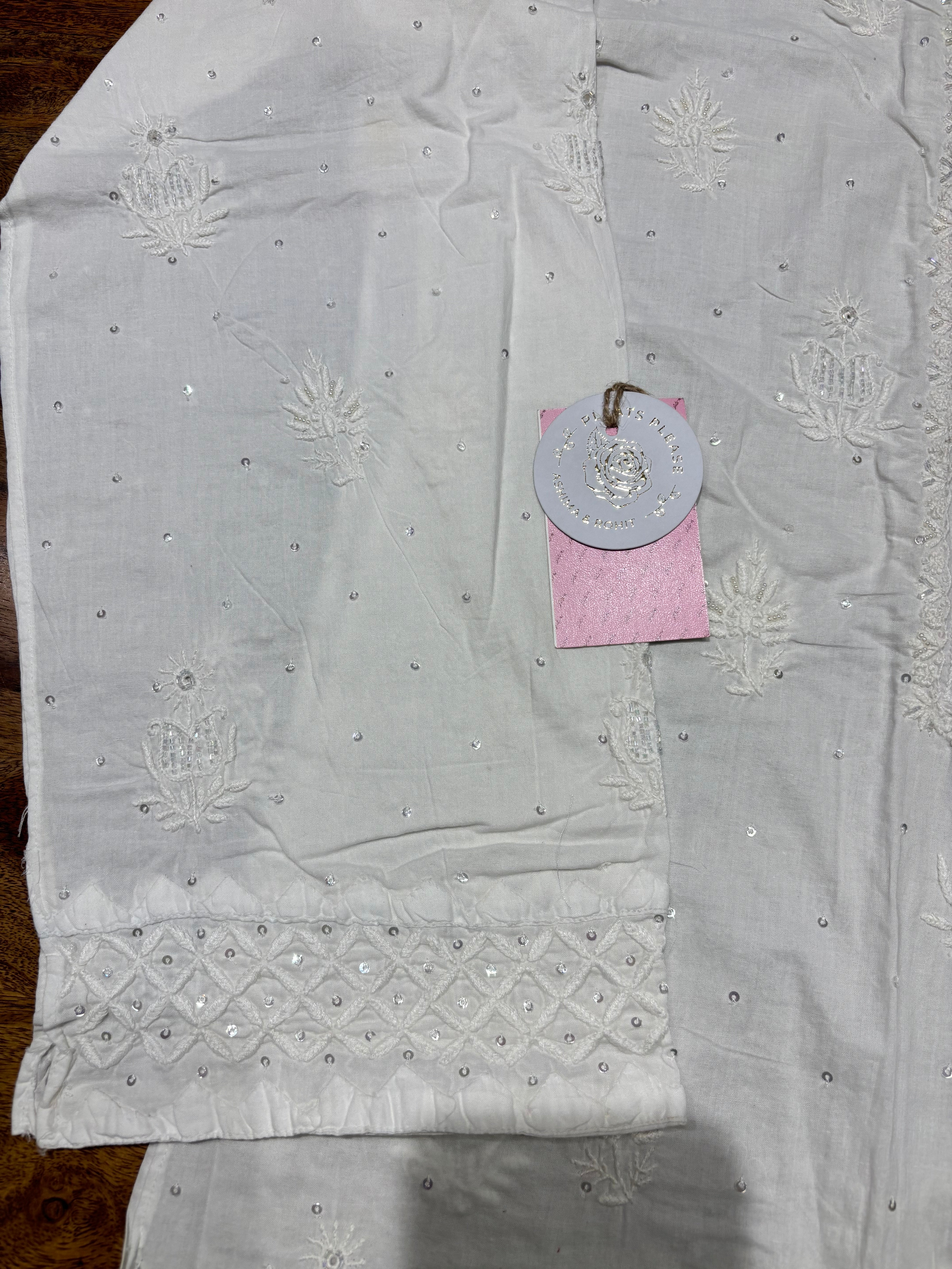 Dyeable Mulmul Chikankari Kurta & Dupatta Set