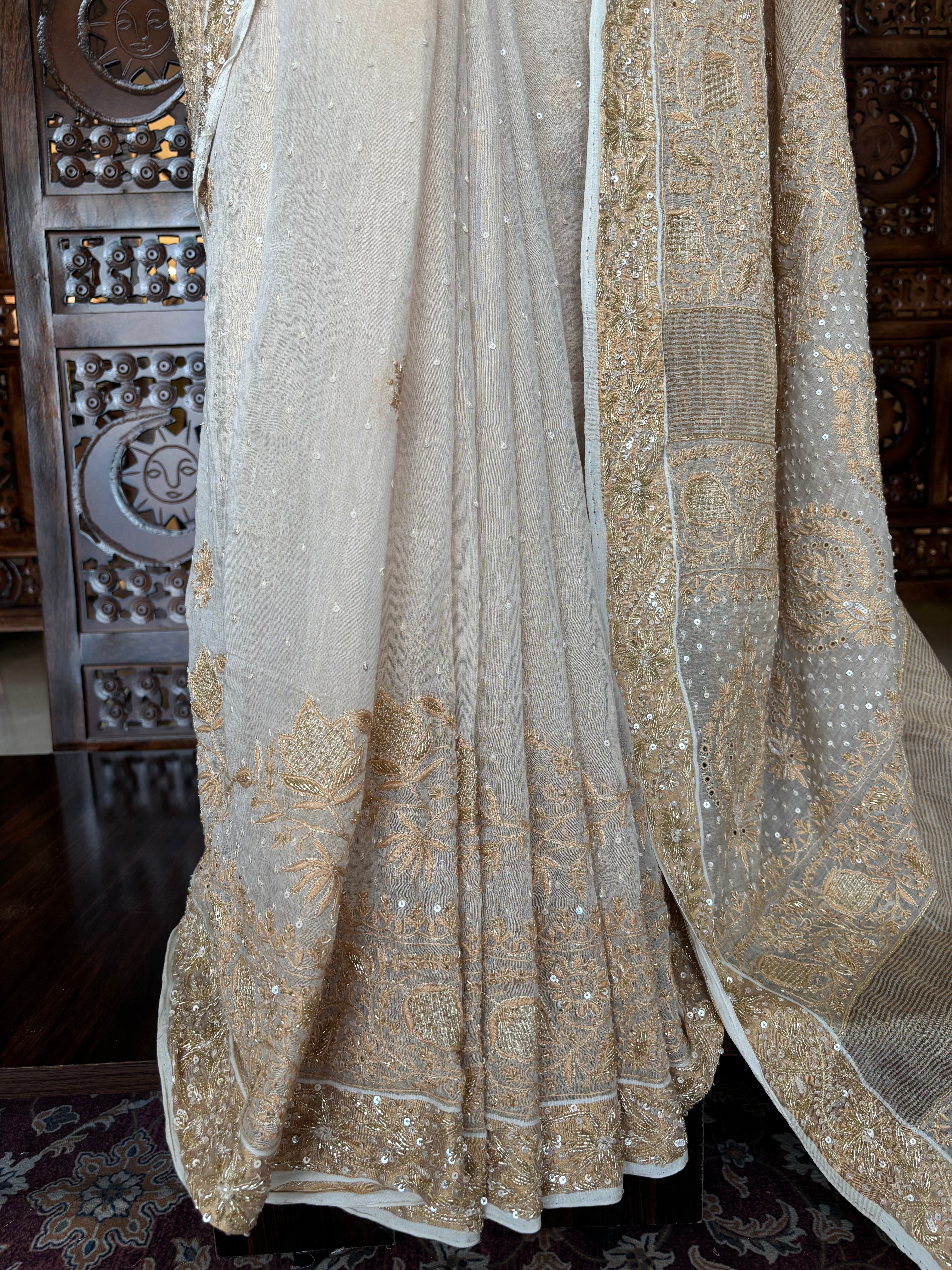 Dyeable Pure & Premium Tissue Chikankari Saree