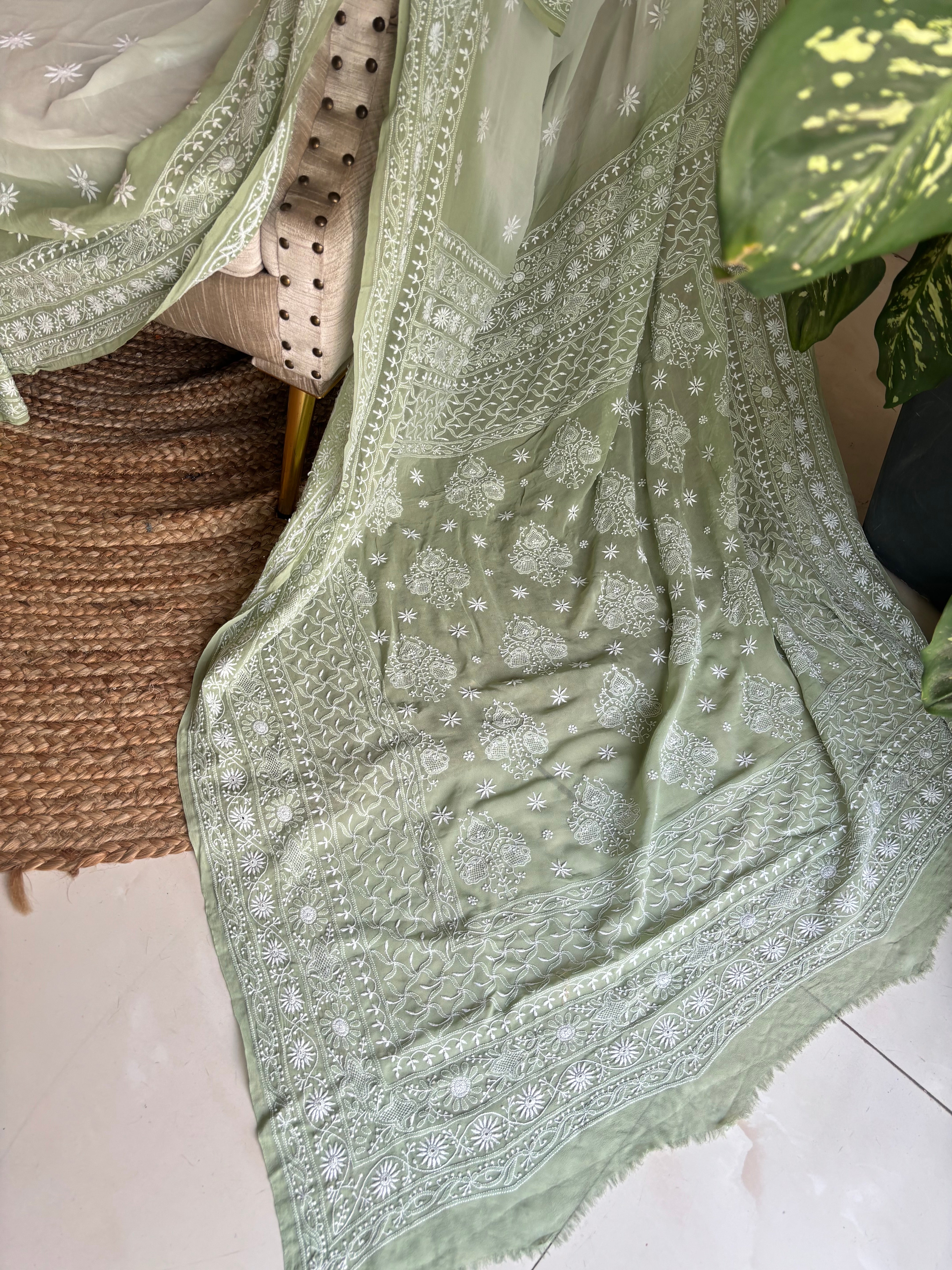 Green Ombre Pure and Premium Georgette saree