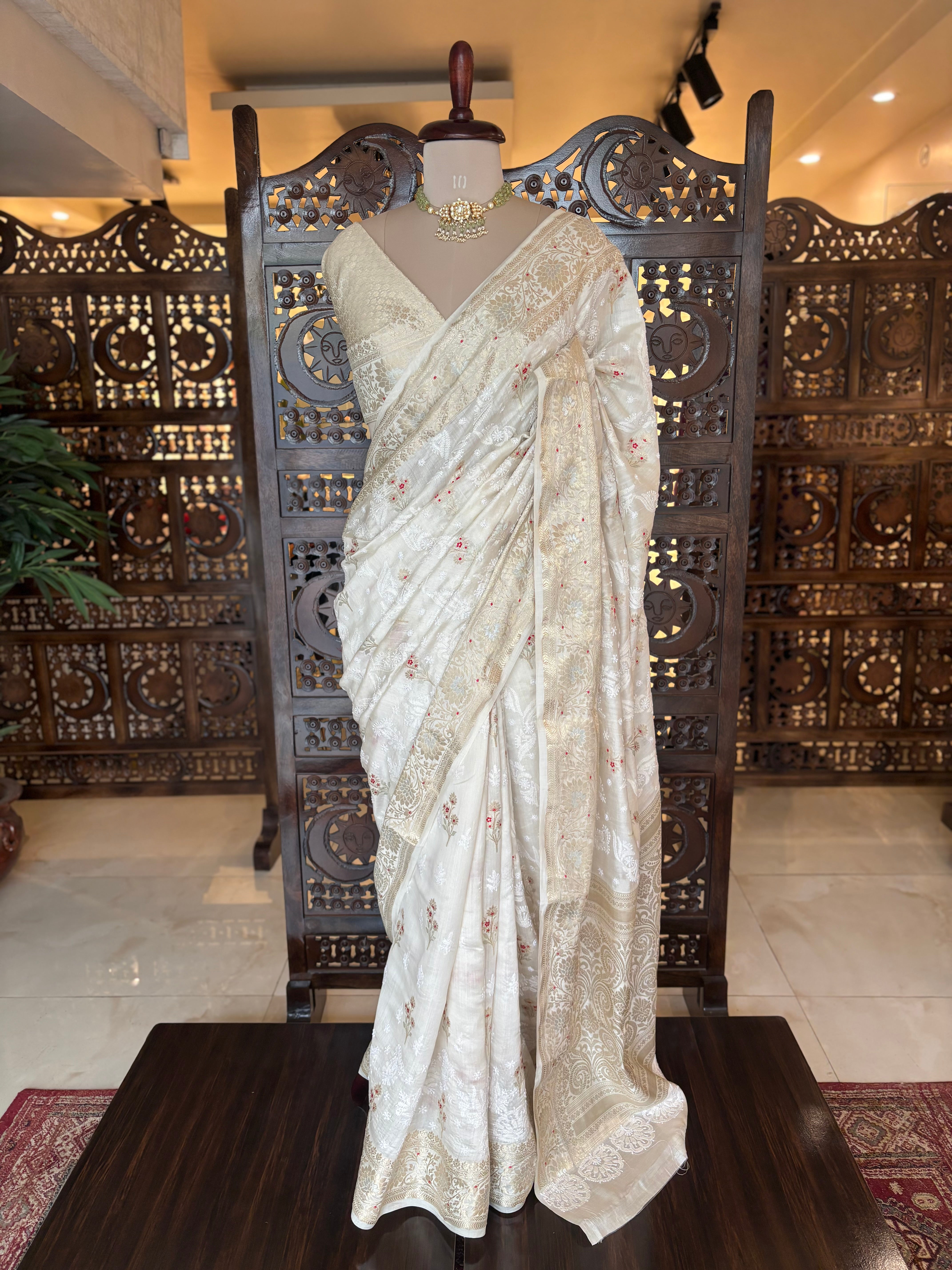 Dyeable Silk Chikankari Saree
