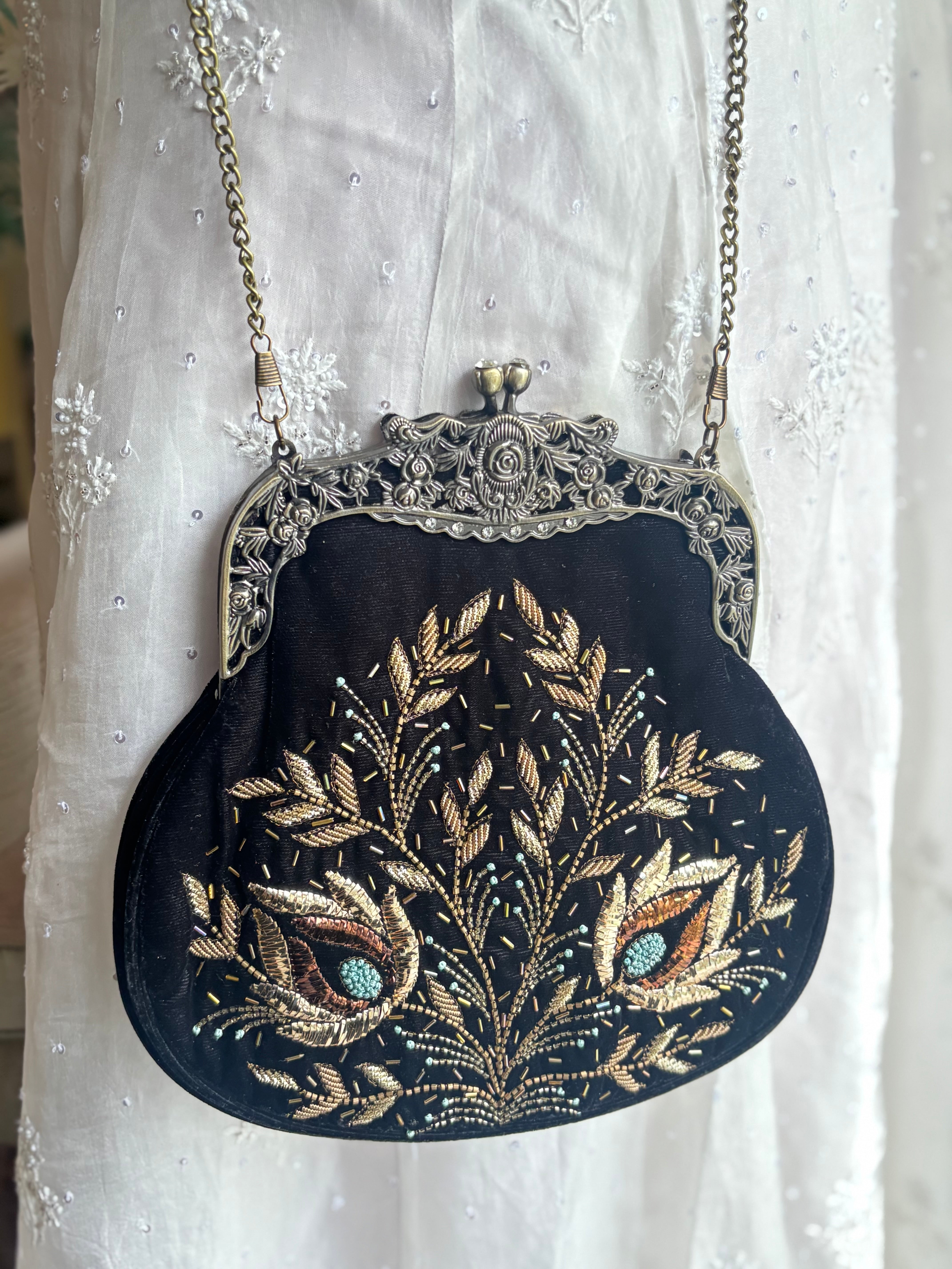Black Velvet Mukaish Clutch