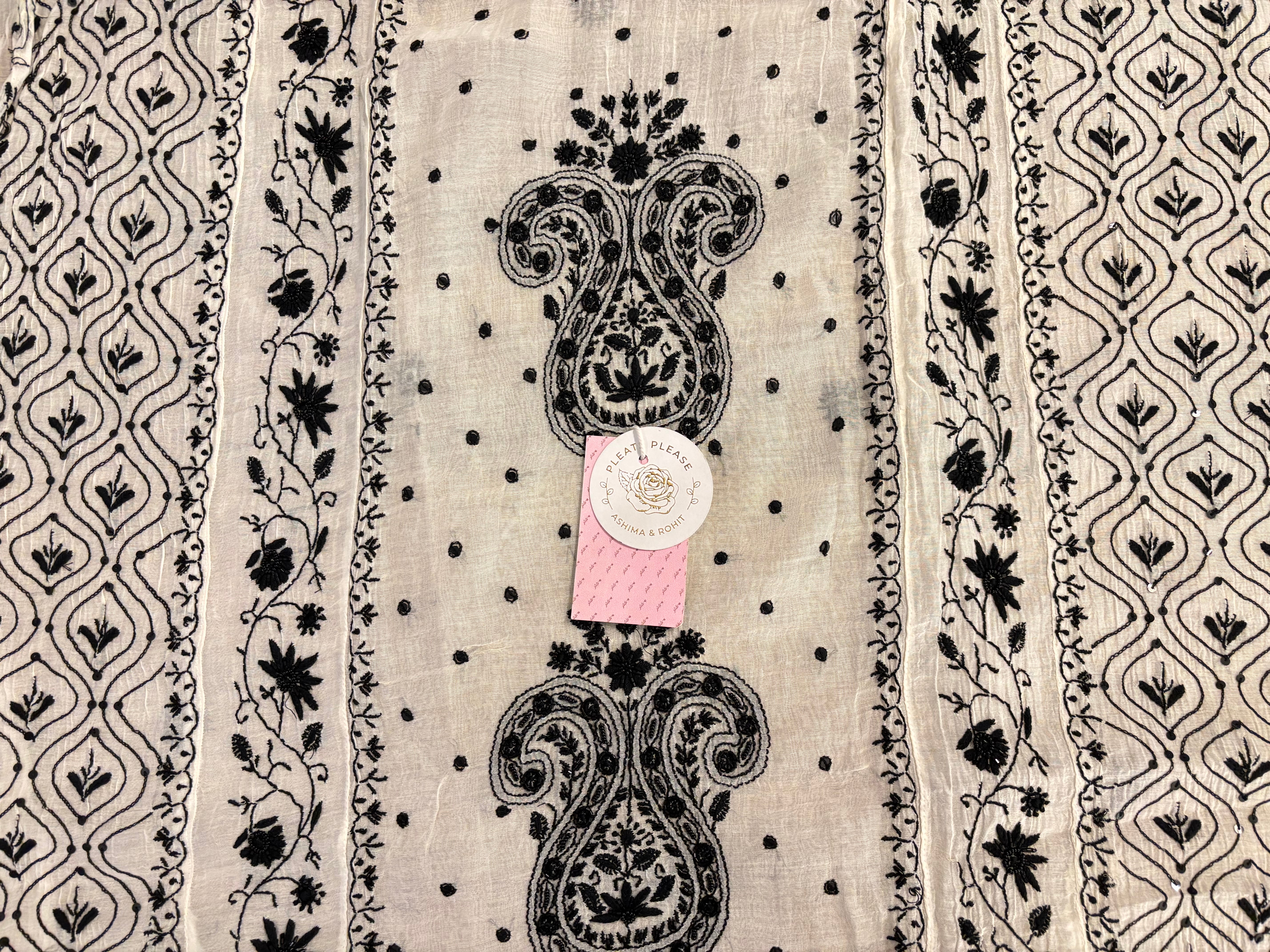 Dyeable Chanderi Mul Chikankari Kurta & Dupatta - Pleats PleaseChikankari