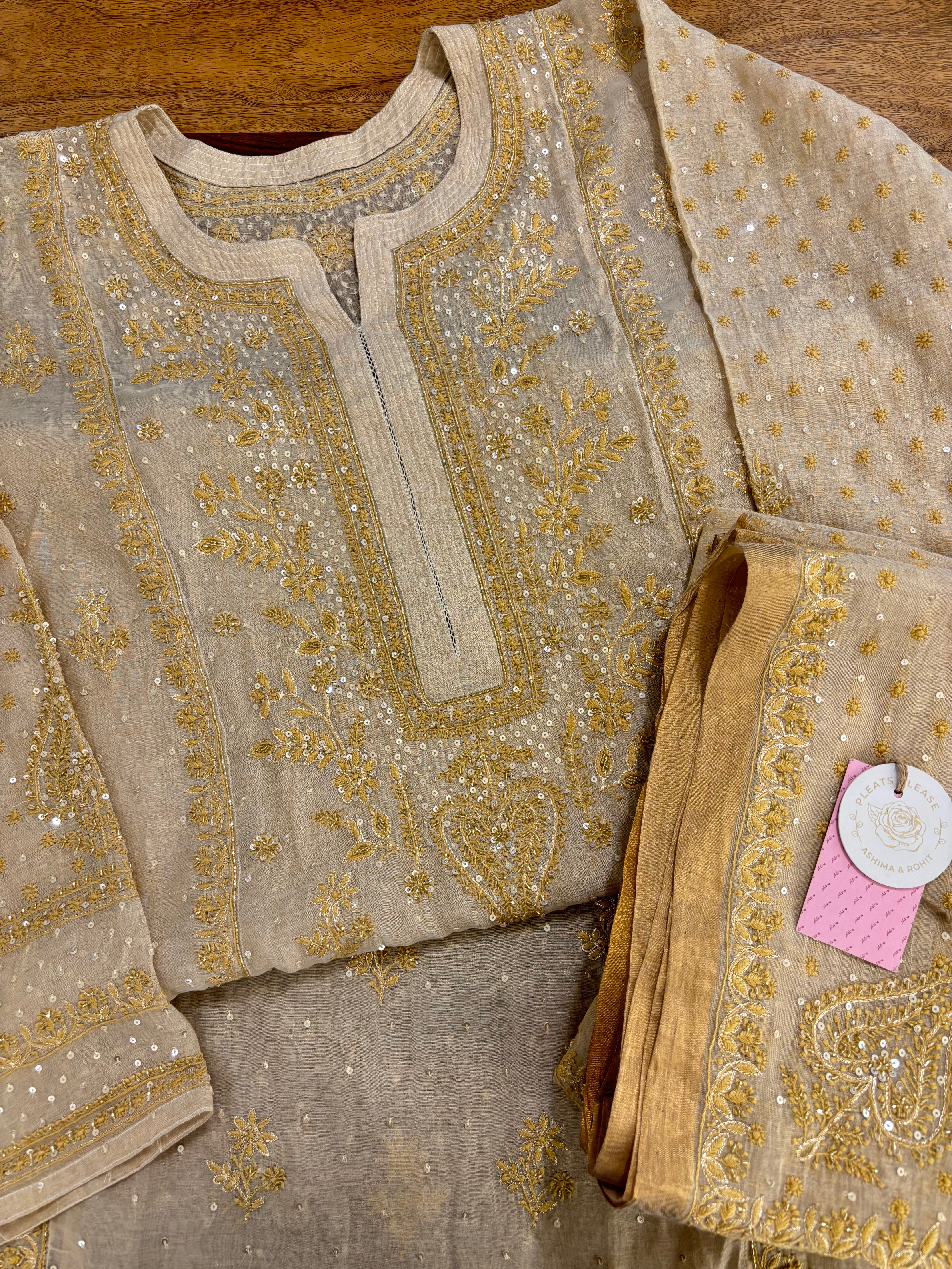 Dyeable Pure & Premium Tissue Chikankari Kurta & Dupatta